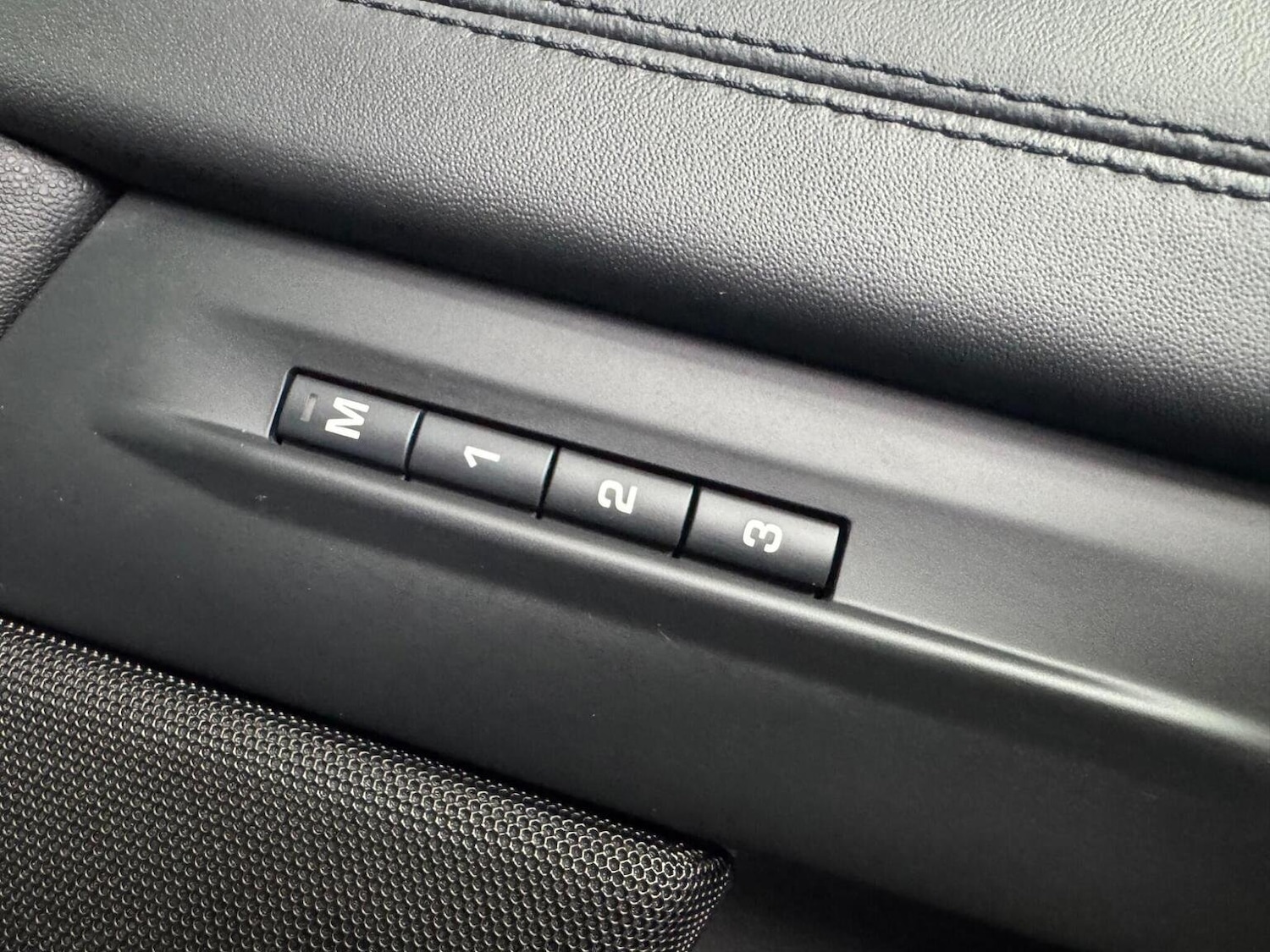 Used Land Rover Range Rover Evoque 2023 for sale - 77897782: Photo 31