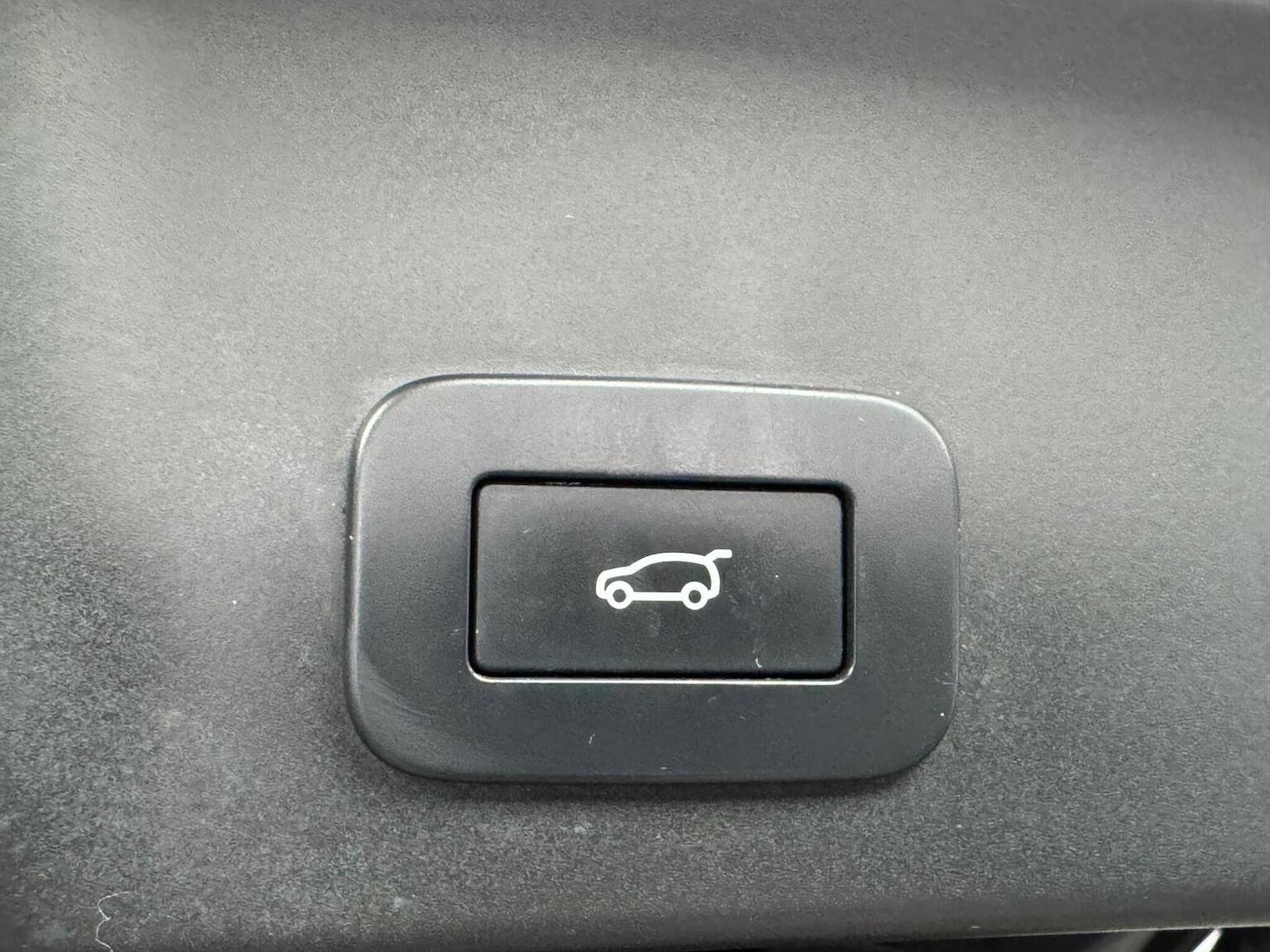 Used Land Rover Range Rover Evoque 2023 for sale - 77897782: Photo 38