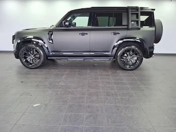 Used Land Rover Defender 2020 for sale - 77028018: Photo