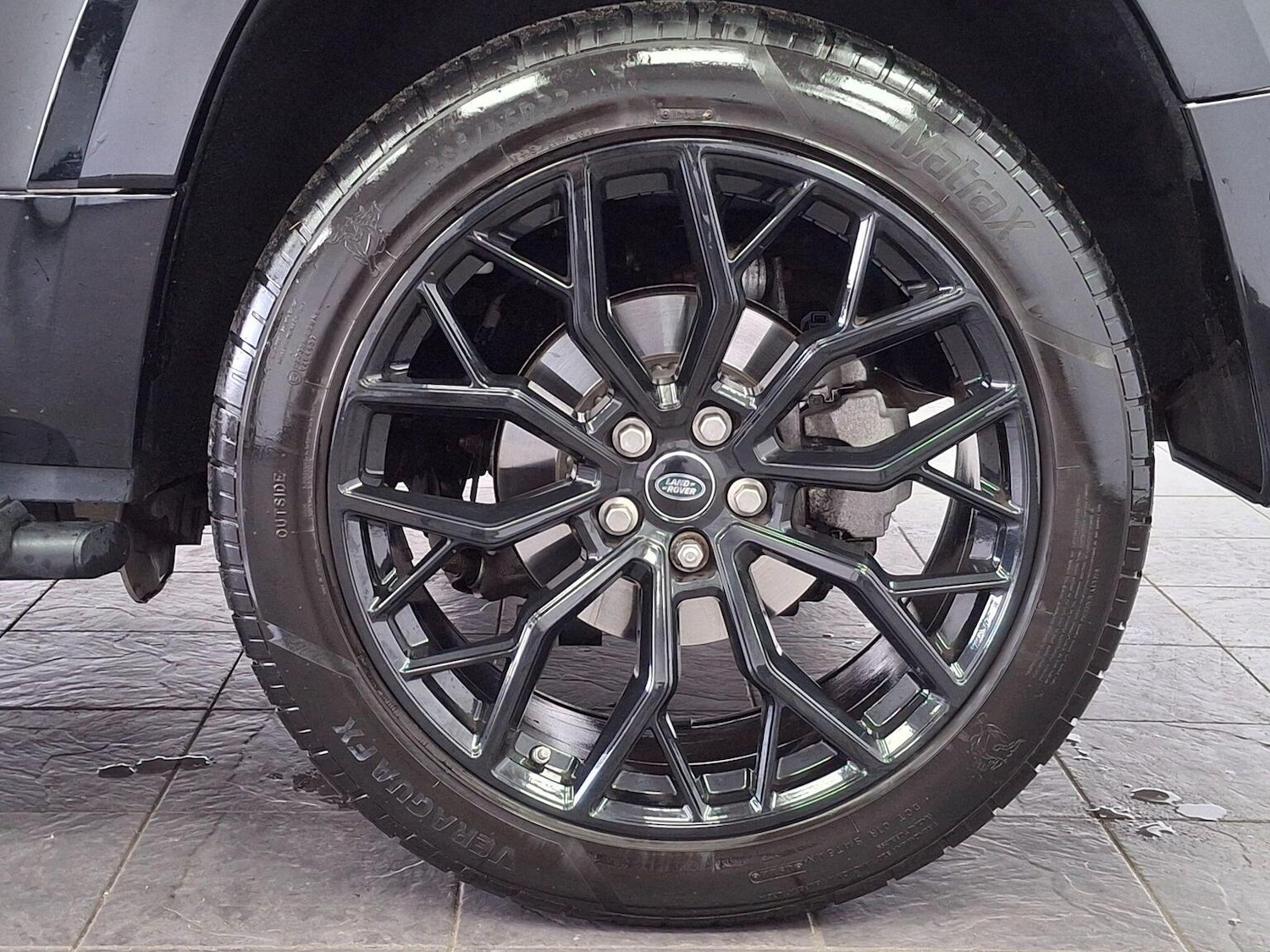 Used Land Rover Defender 2020 for sale - 77028018: Photo 98