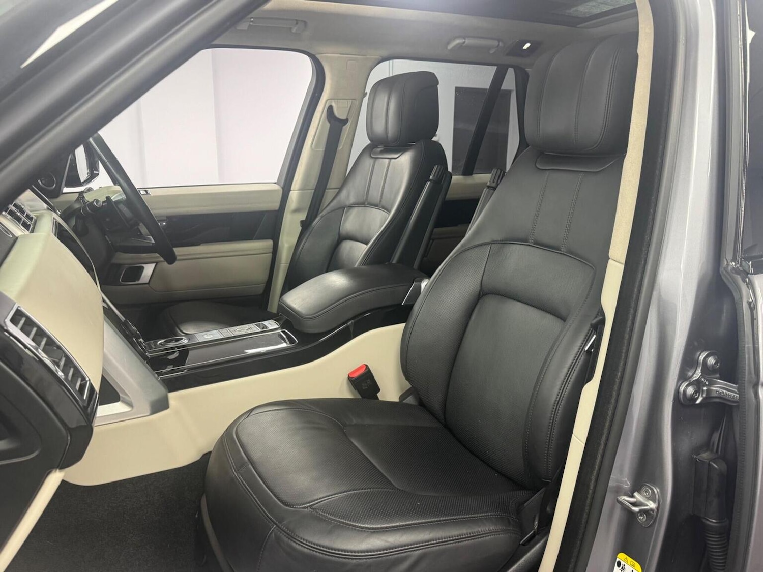 Used Land Rover Range Rover 2021 for sale - 76560051: Photo 18