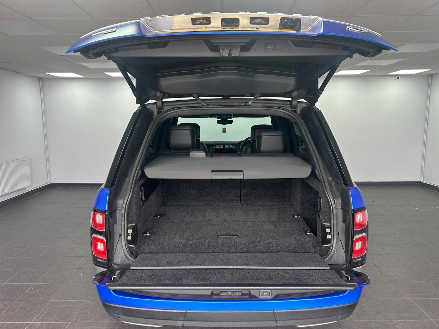 Vehicle 29