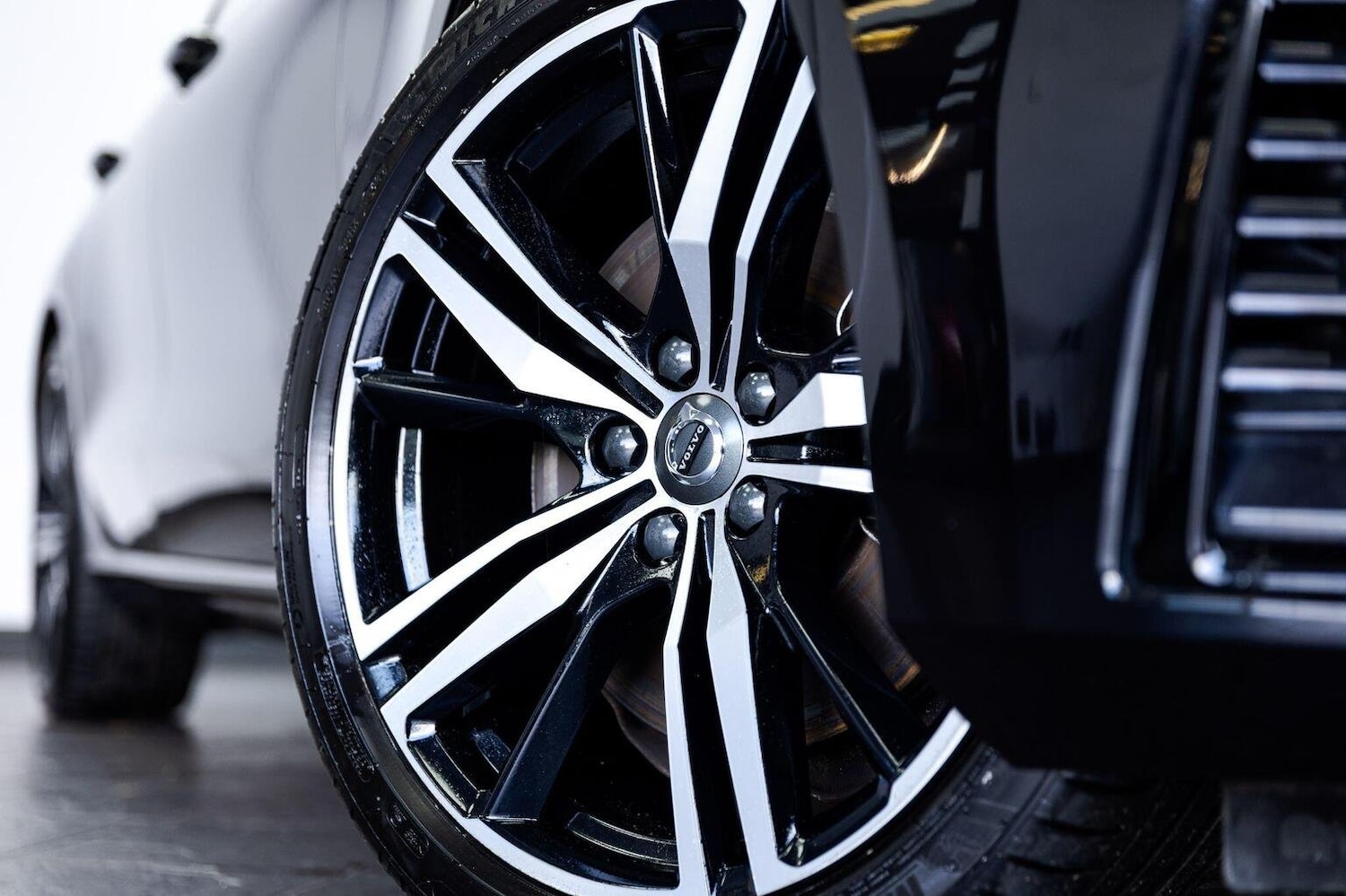 Used Volvo V60 2021 for sale - 75962620: Photo 15