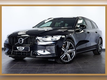 Used Volvo V60 2021 for sale - 75962620: Photo
