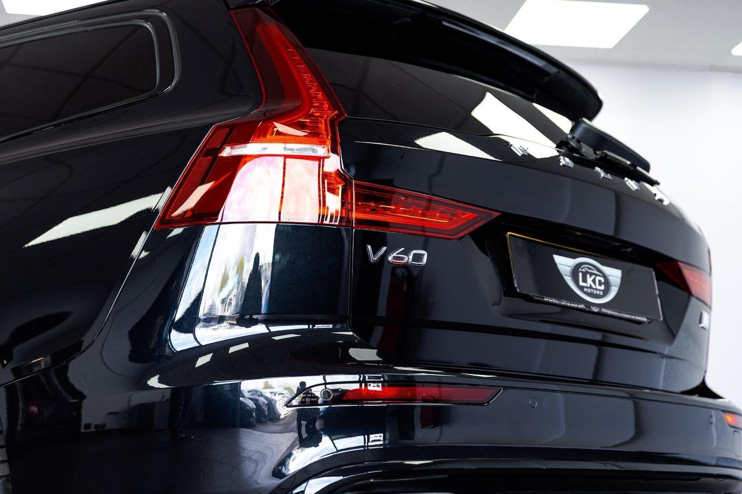 Used Volvo V60 2021 for sale - 75962620: Photo 22