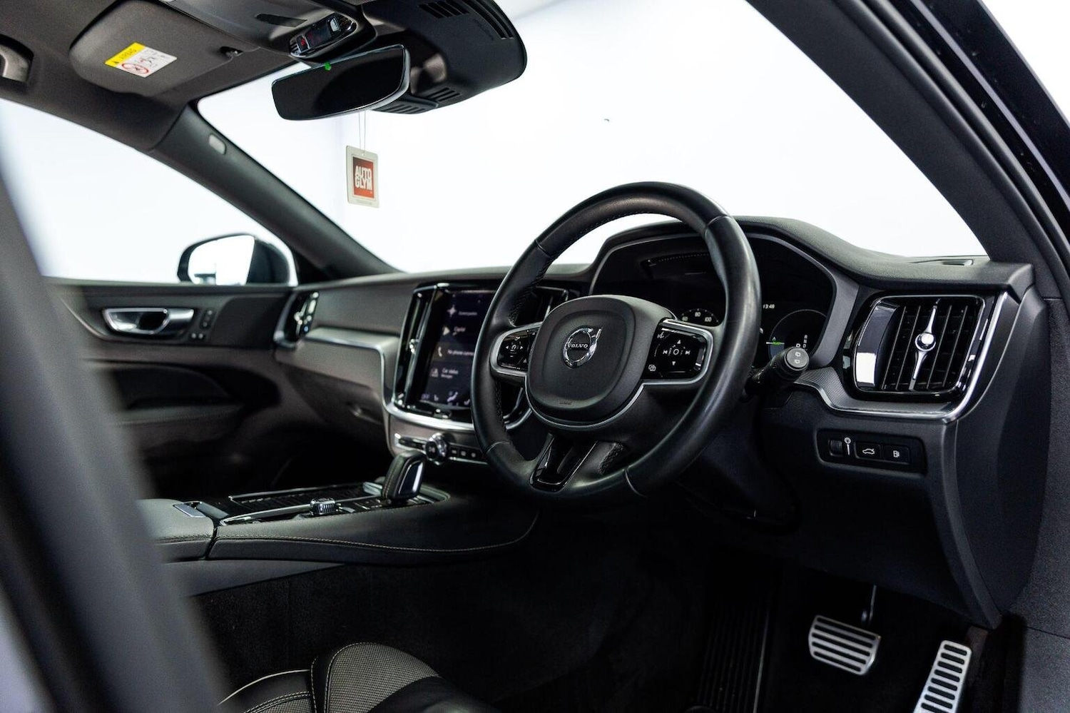 Used Volvo V60 2021 for sale - 75962620: Photo 33