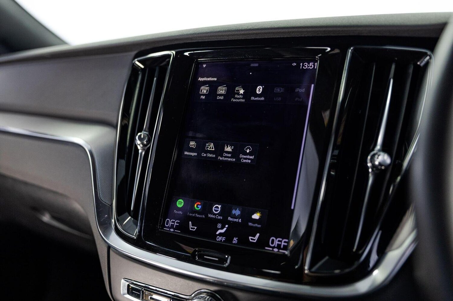 Used Volvo V60 2021 for sale - 75962620: Photo 45