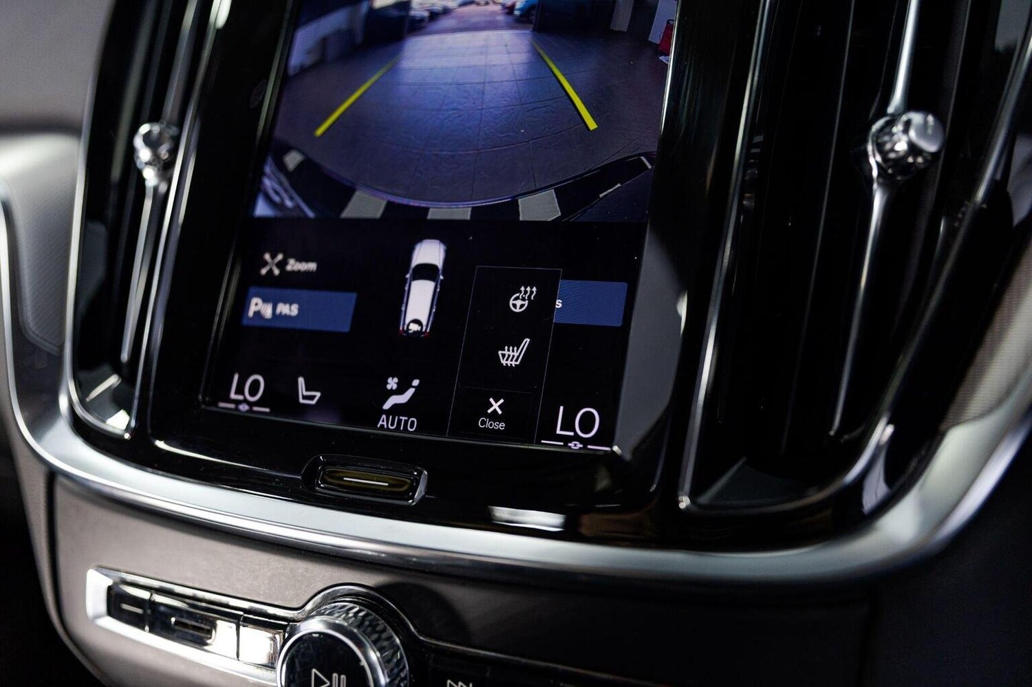 Used Volvo V60 2021 for sale - 75962620: Photo 51