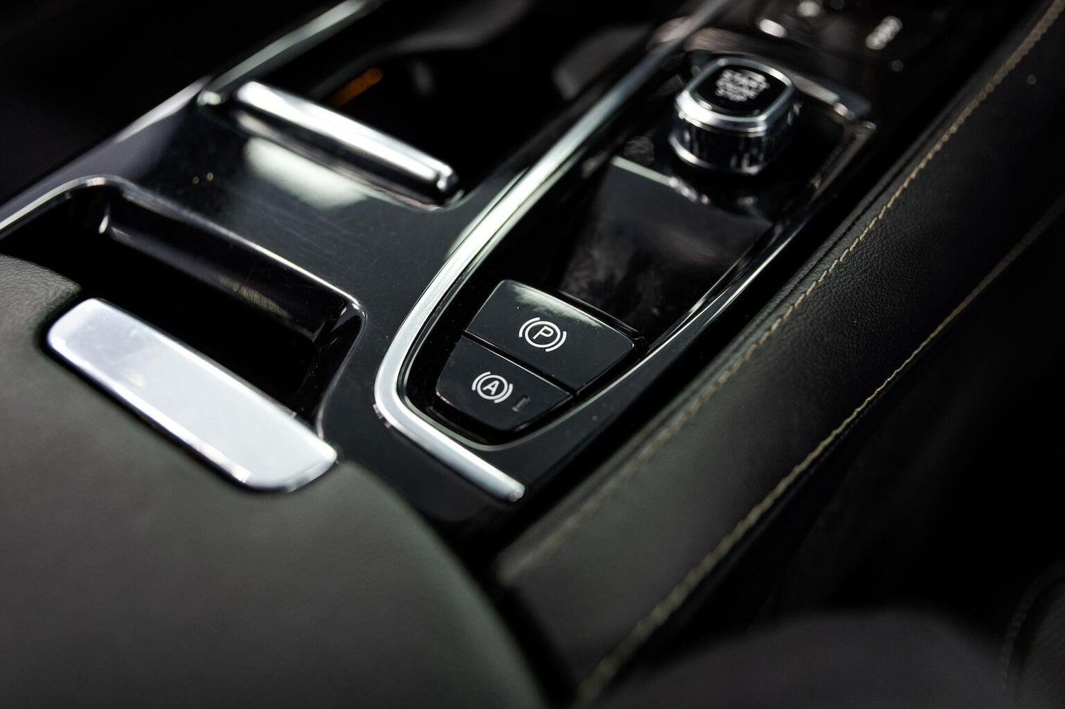 Used Volvo V60 2021 for sale - 75962620: Photo 56