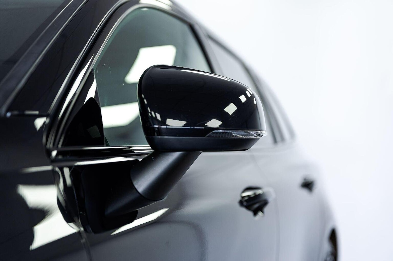 Used Volvo V60 2021 for sale - 75962620: Photo 7