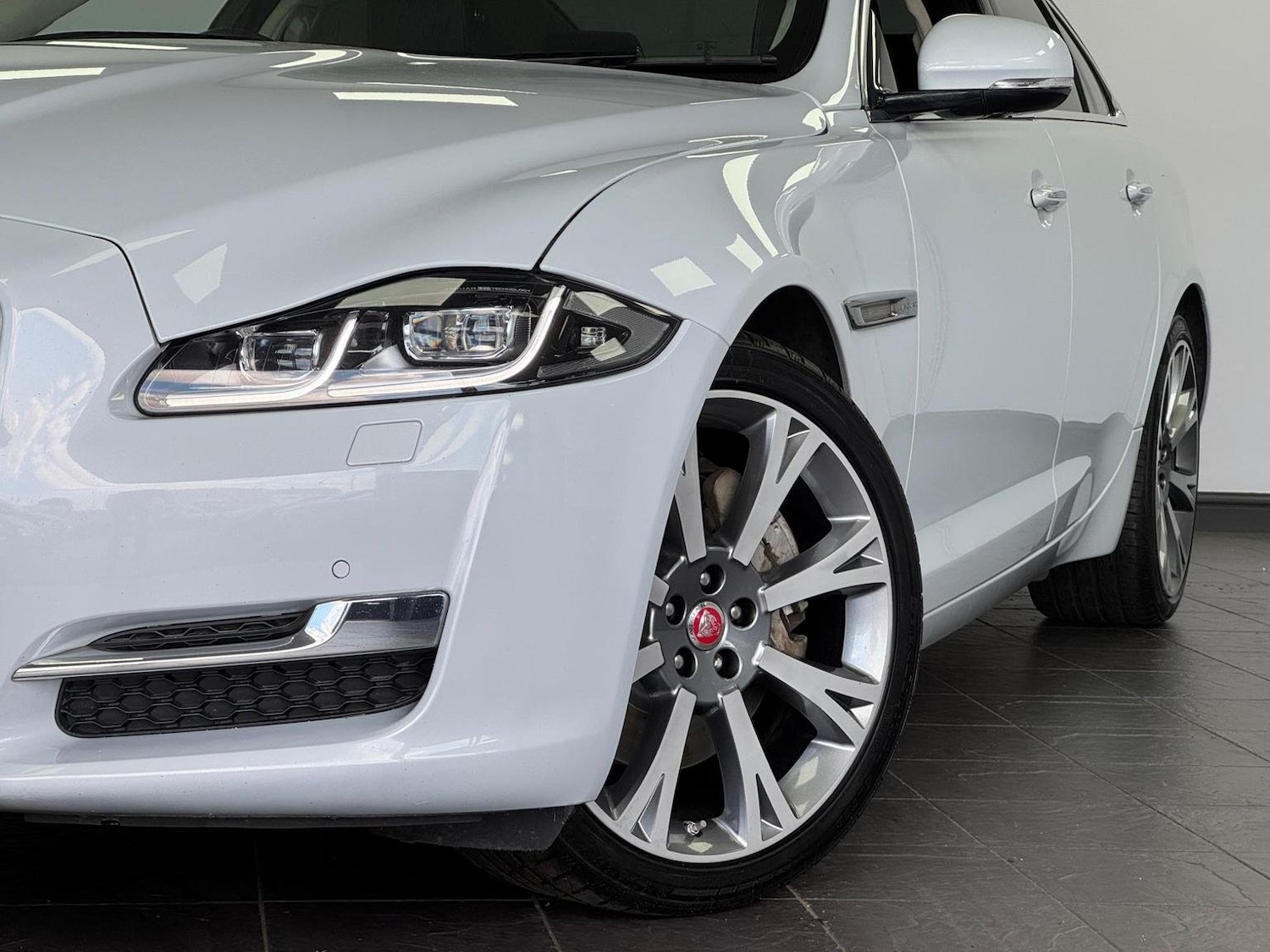 Used Jaguar XJ 2020 for sale - 76430900: Photo 17