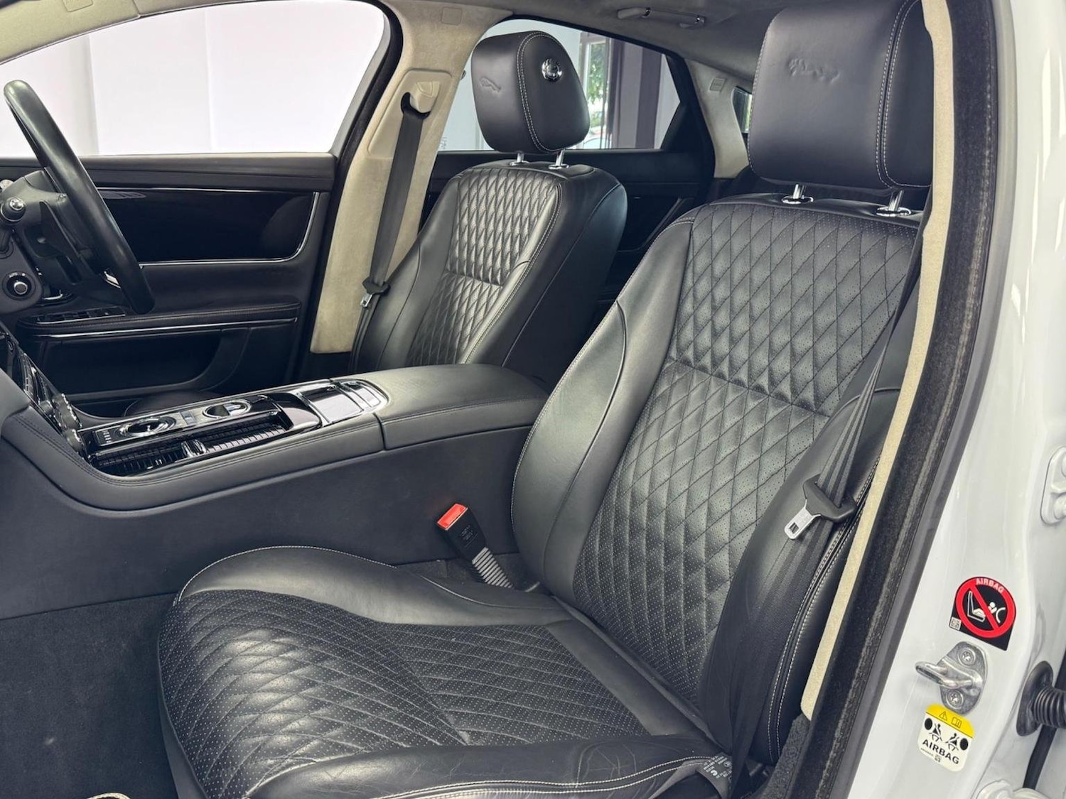 Used Jaguar XJ 2020 for sale - 76430900: Photo 39