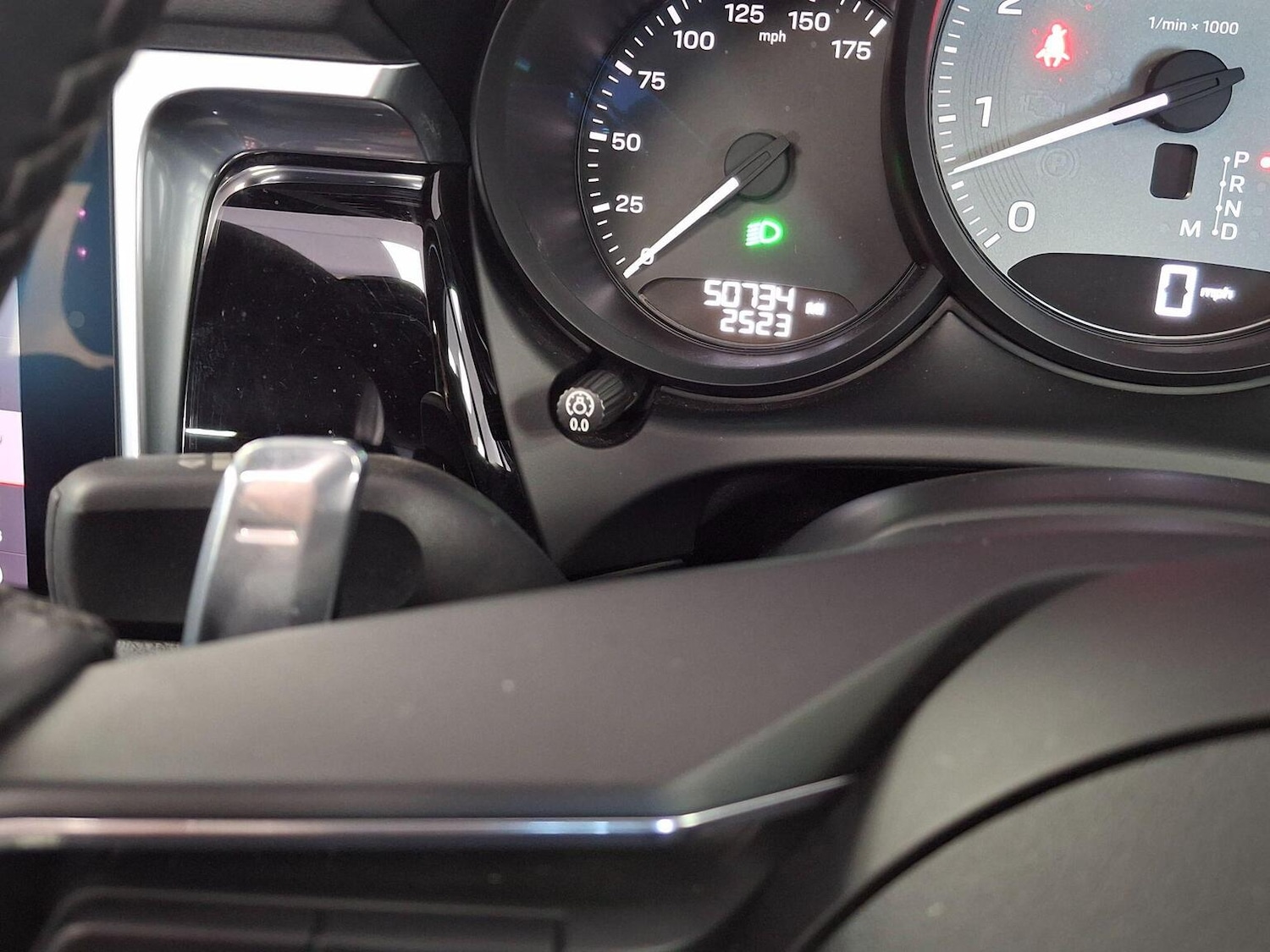 Used Porsche Macan 2021 for sale - 78070288: Photo 33