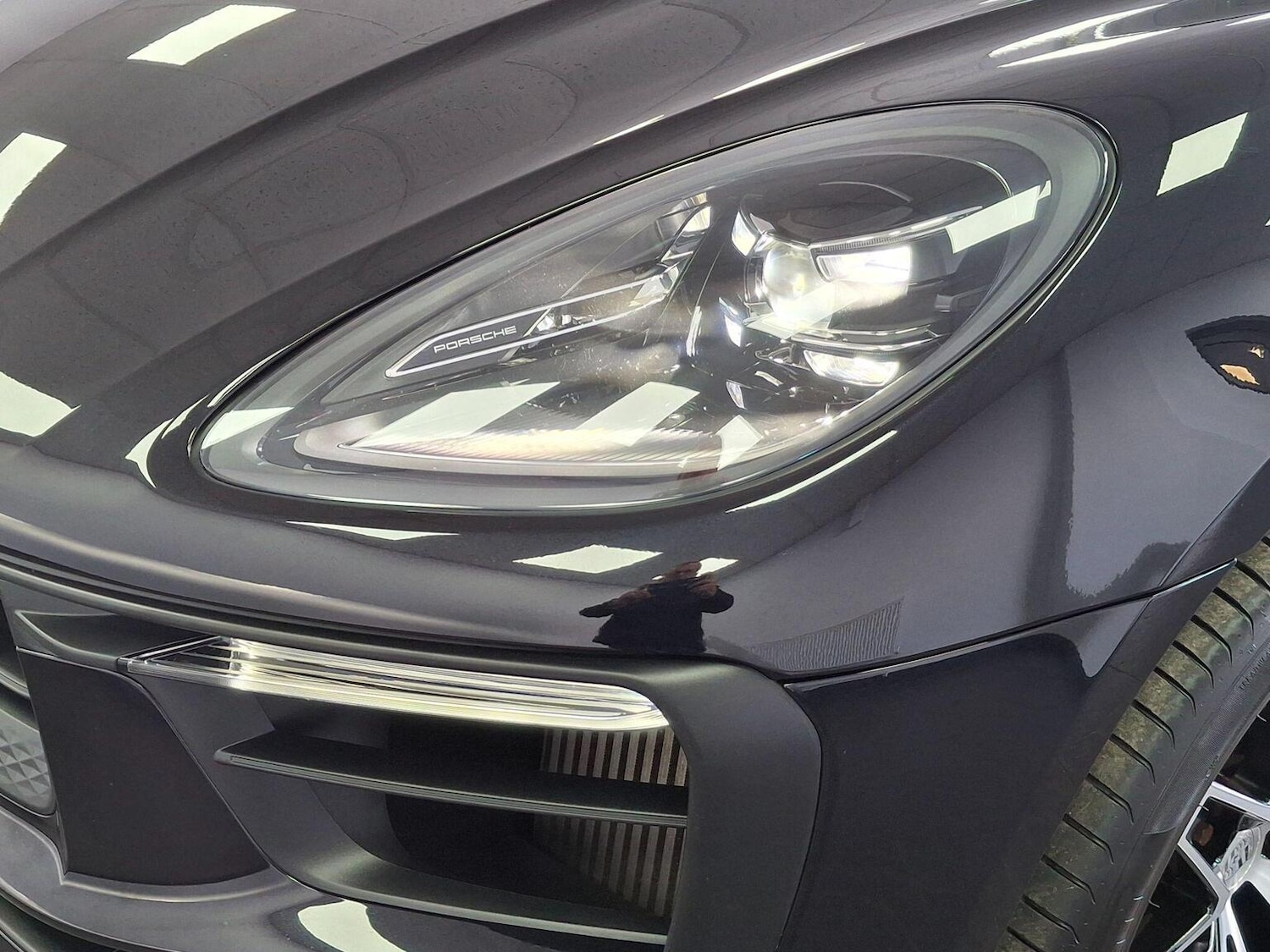 Used Porsche Macan 2021 for sale - 78070288: Photo 37