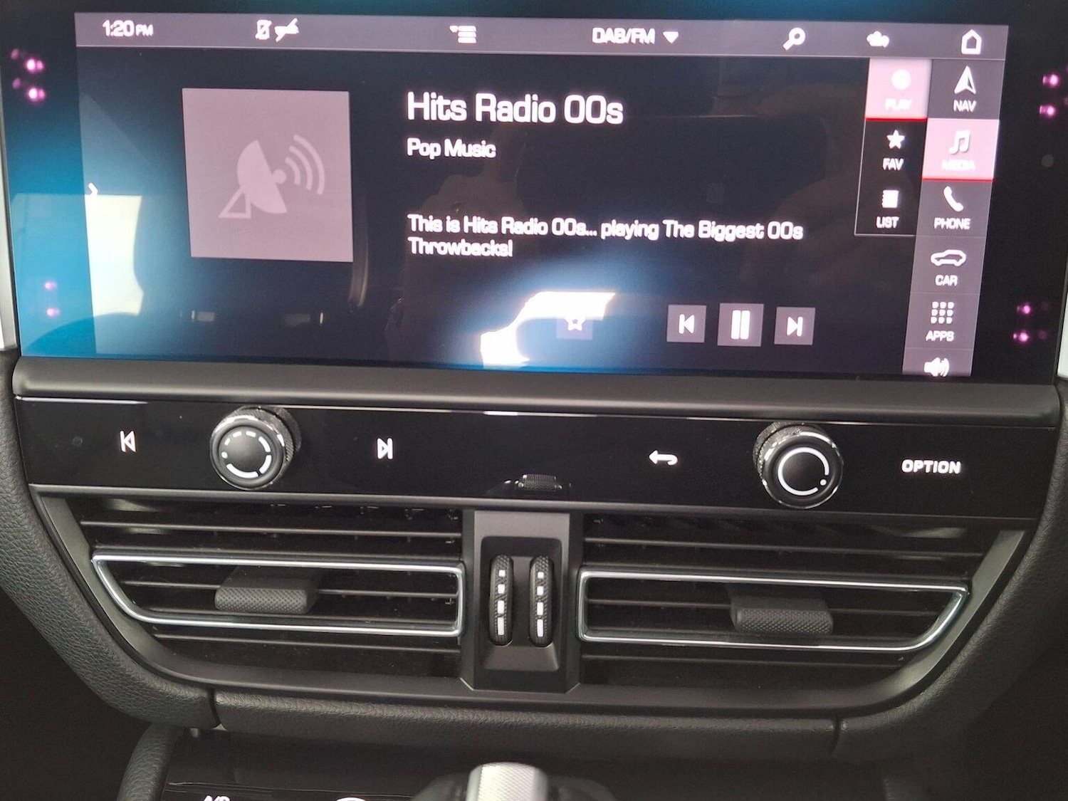 Used Porsche Macan 2021 for sale - 78070288: Photo 47