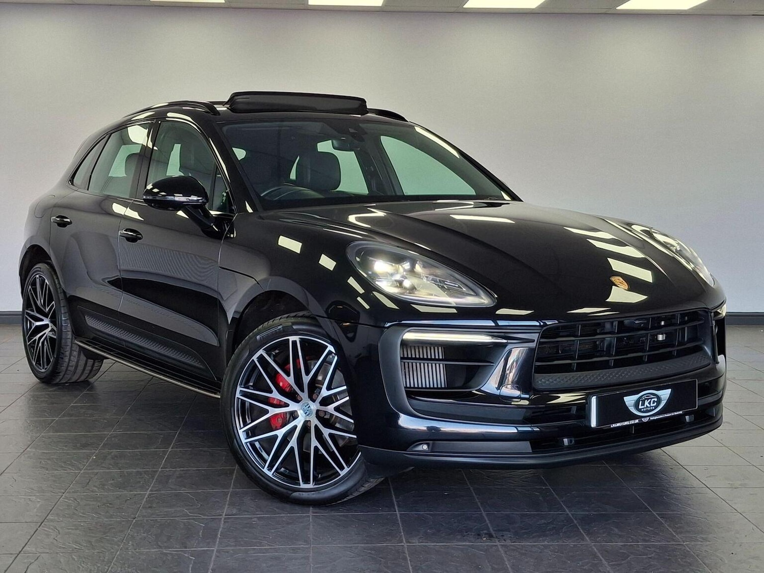 Used Porsche Macan 2021 for sale - 78070288: Photo 5