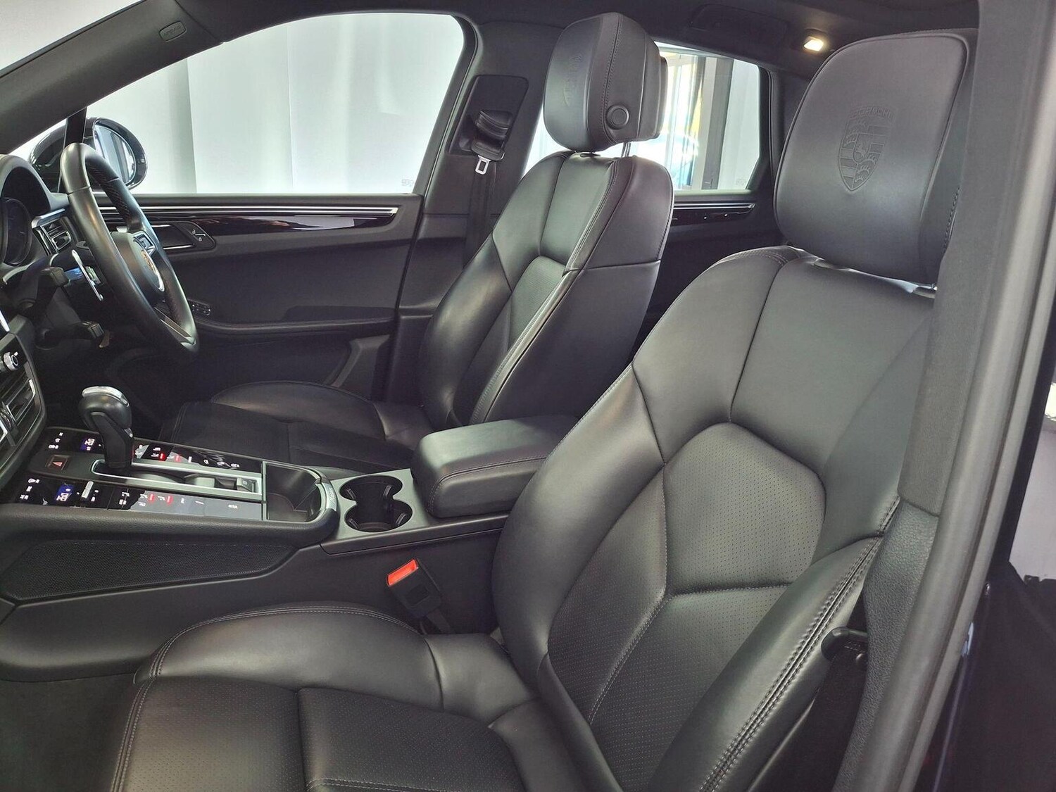 Used Porsche Macan 2021 for sale - 78070288: Photo 57