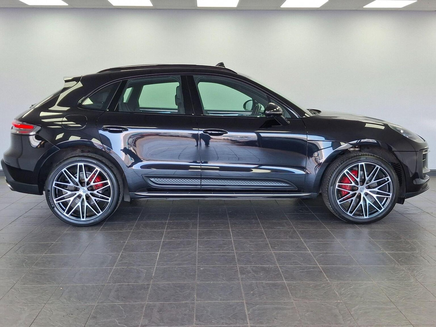 Used Porsche Macan 2021 for sale - 78070288: Photo 61