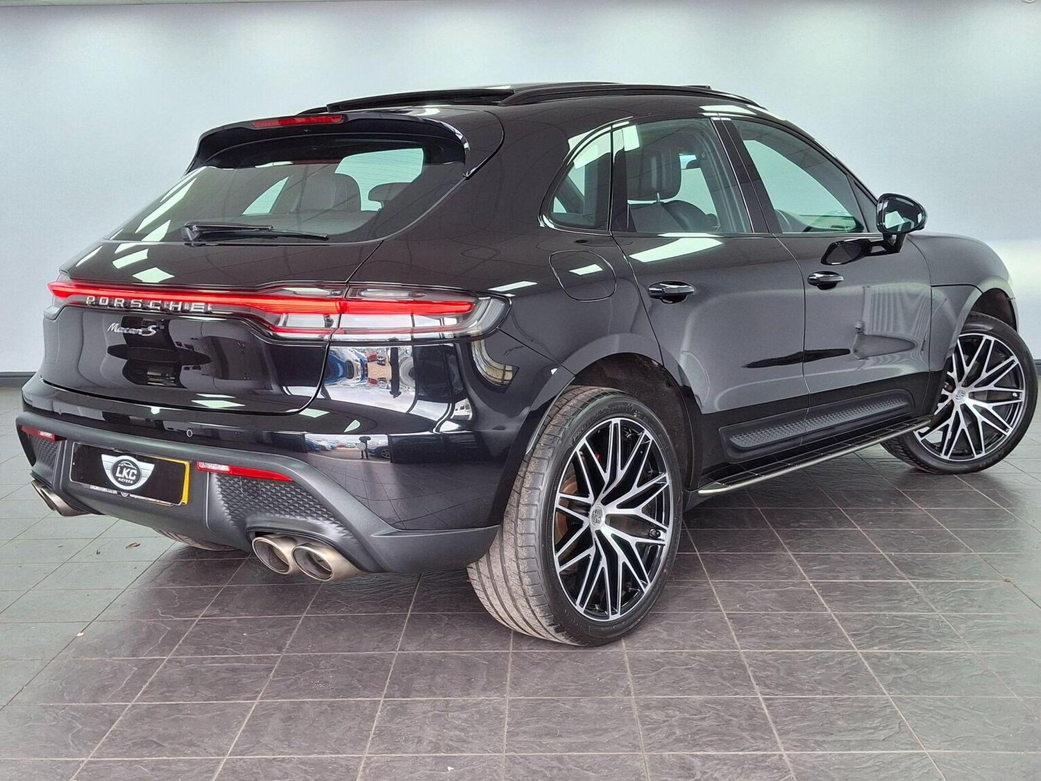 Used Porsche Macan 2021 for sale - 78070288: Photo 62
