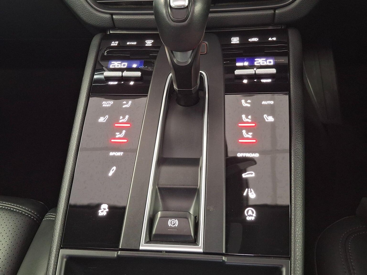 Used Porsche Macan 2021 for sale - 78070288: Photo 70