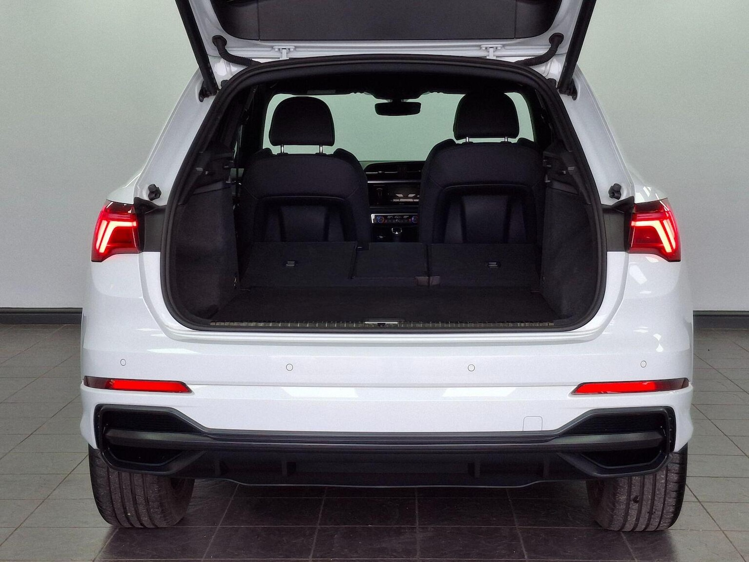 Used Audi Q3 2022 for sale - 77590076: Photo 46