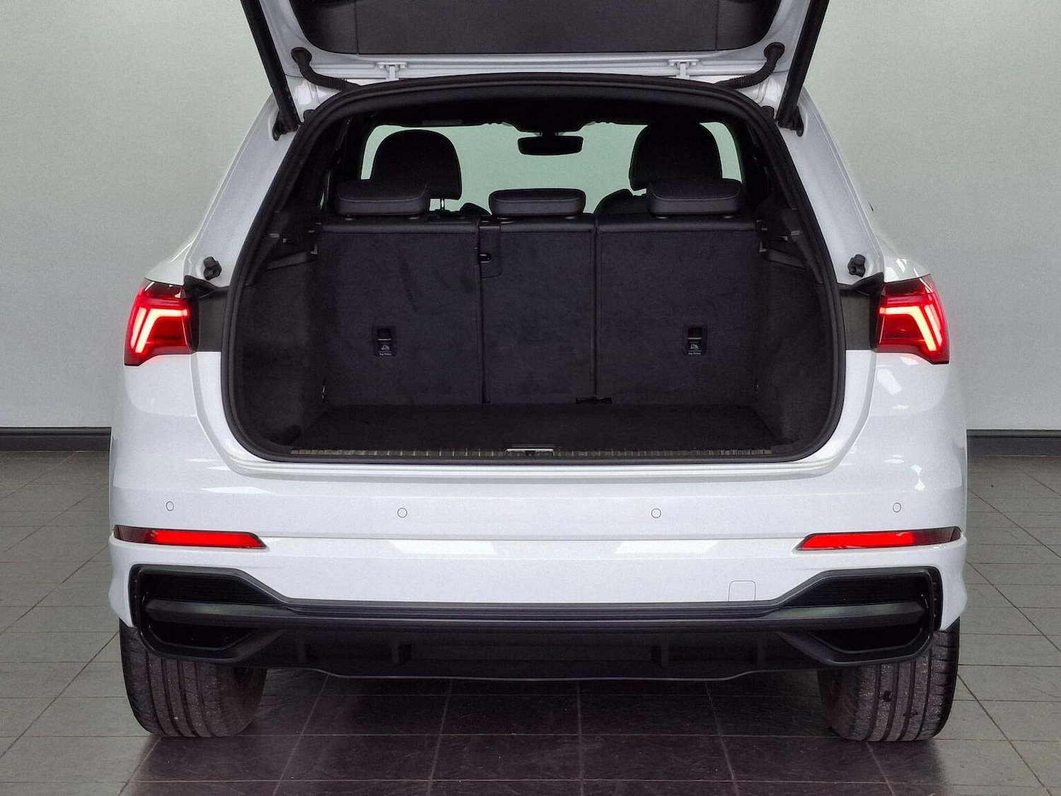 Used Audi Q3 2022 for sale - 77590076: Photo 49