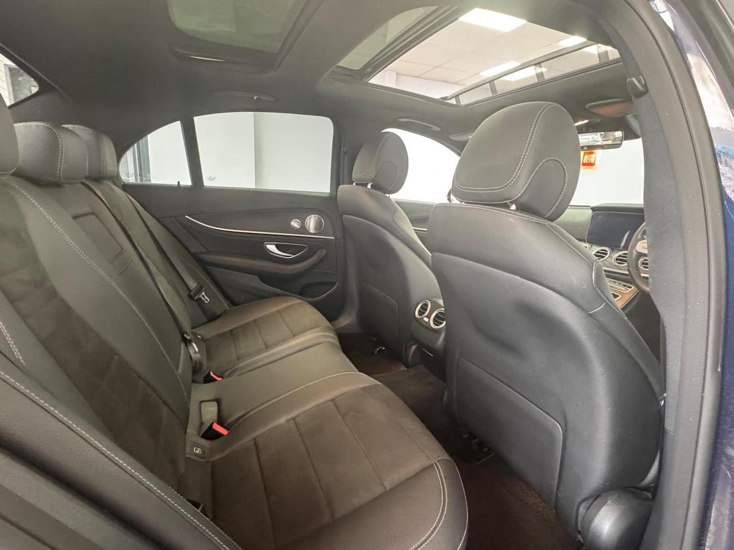 Used Mercedes-Benz E Class 2020 for sale - 76794586: Photo 12