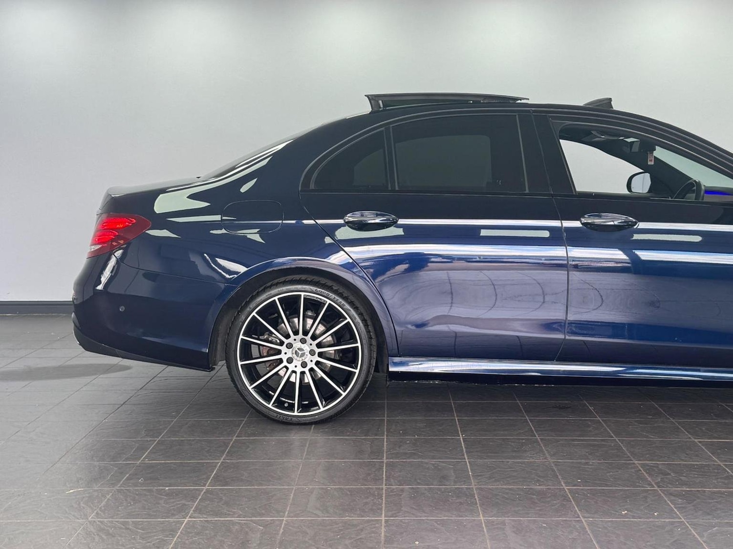 Used Mercedes-Benz E Class 2020 for sale - 76794586: Photo 22