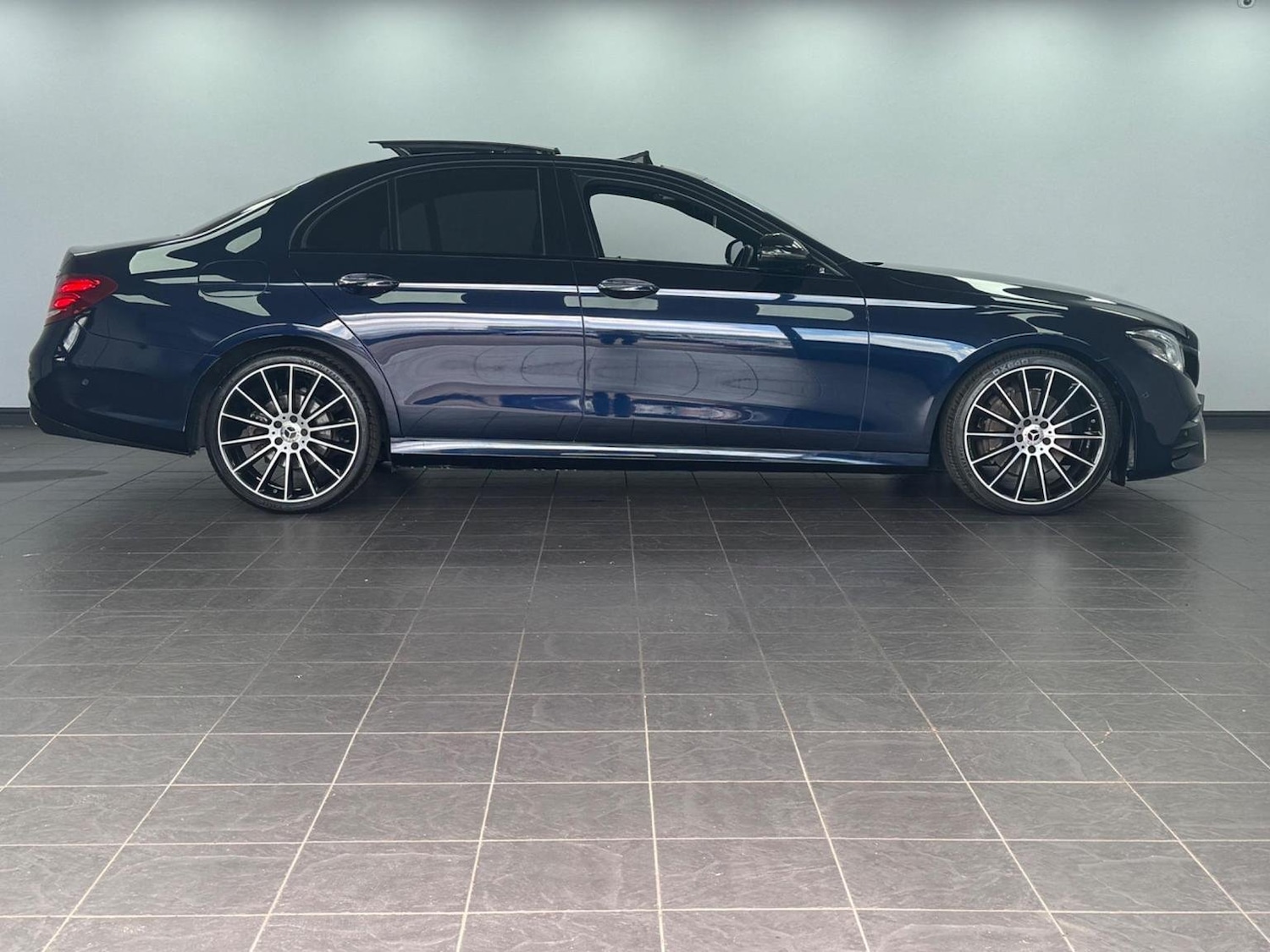 Used Mercedes-Benz E Class 2020 for sale - 76794586: Photo 23