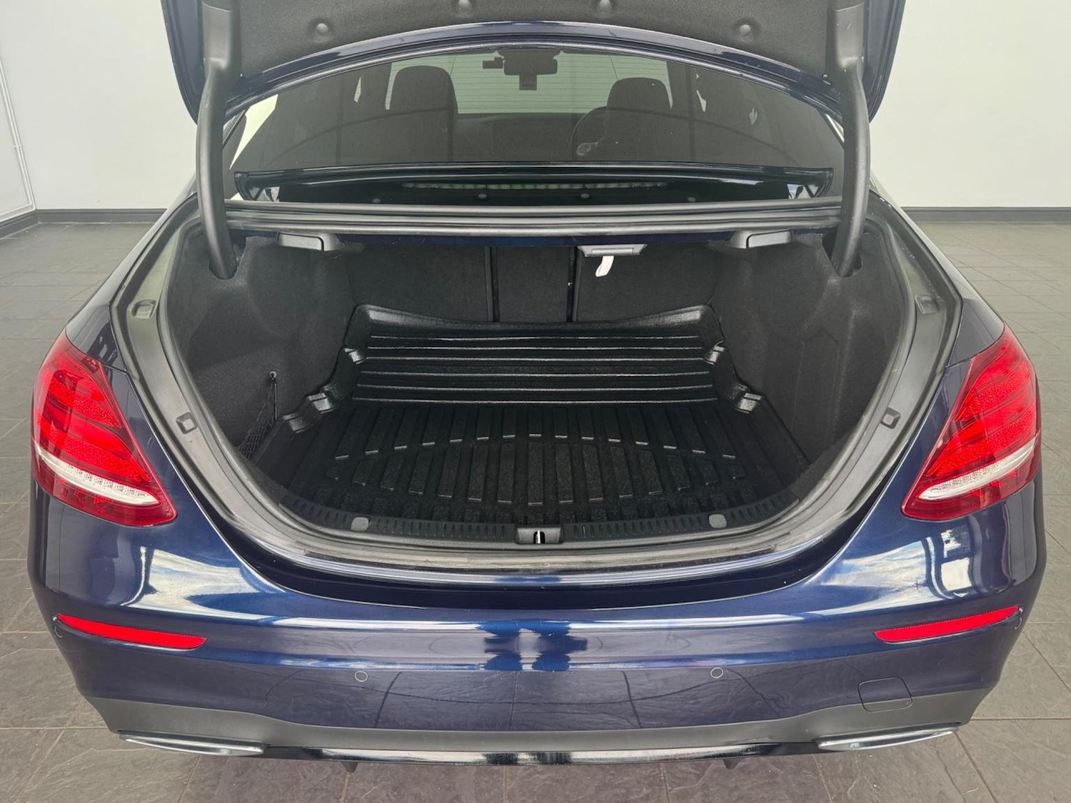 Used Mercedes-Benz E Class 2020 for sale - 76794586: Photo 43