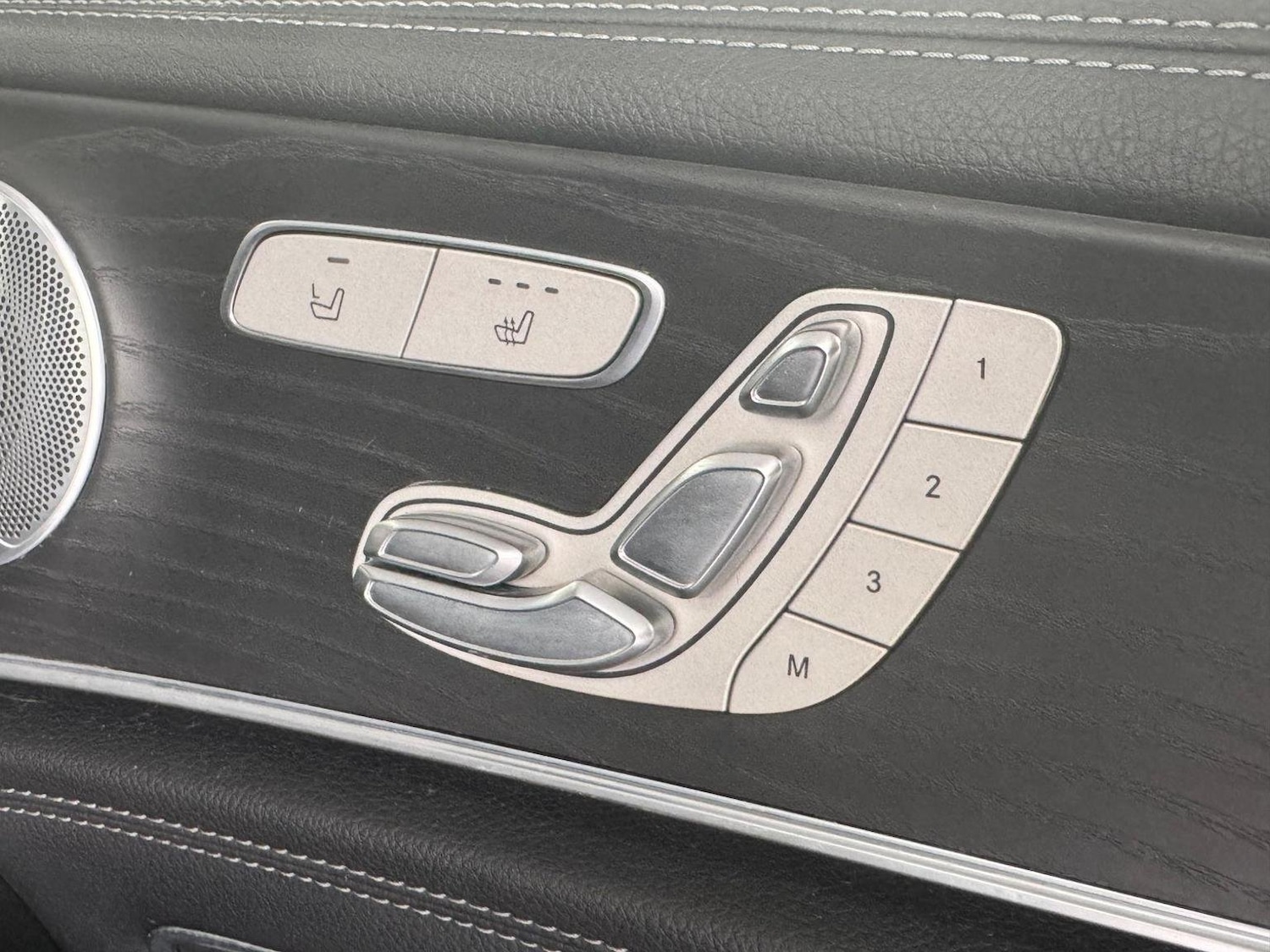 Used Mercedes-Benz E Class 2020 for sale - 76794586: Photo 7