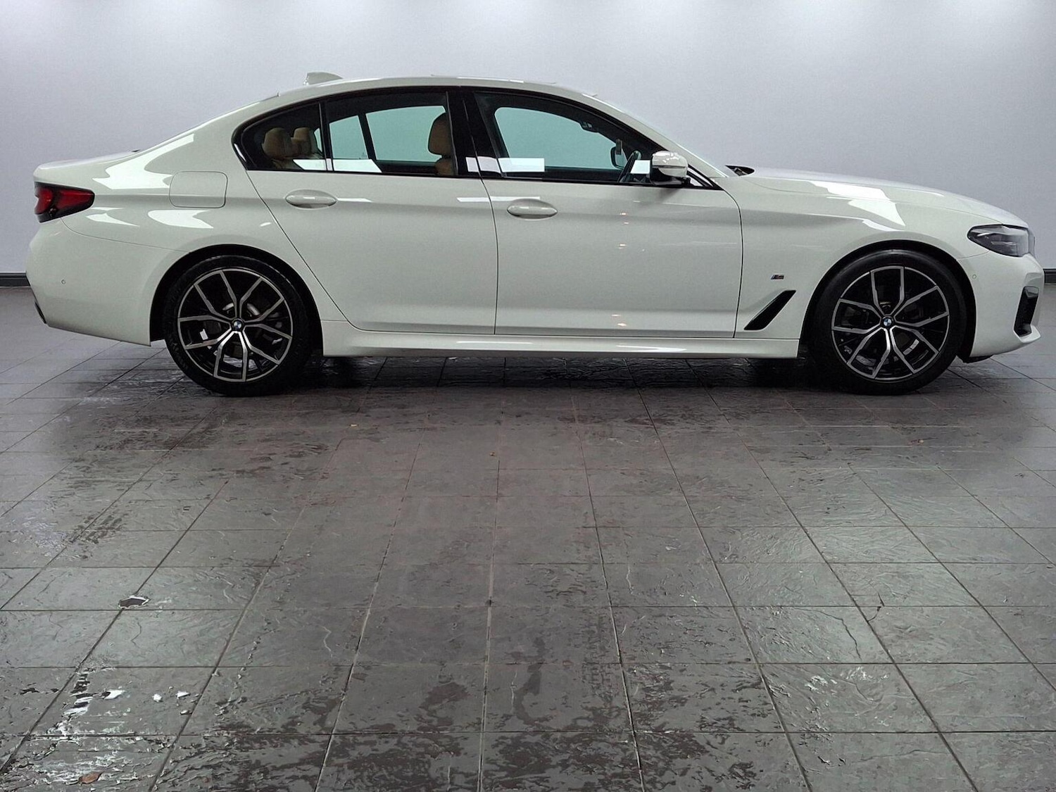 Used BMW 5 Series 2022 for sale - 76618664: Photo 30