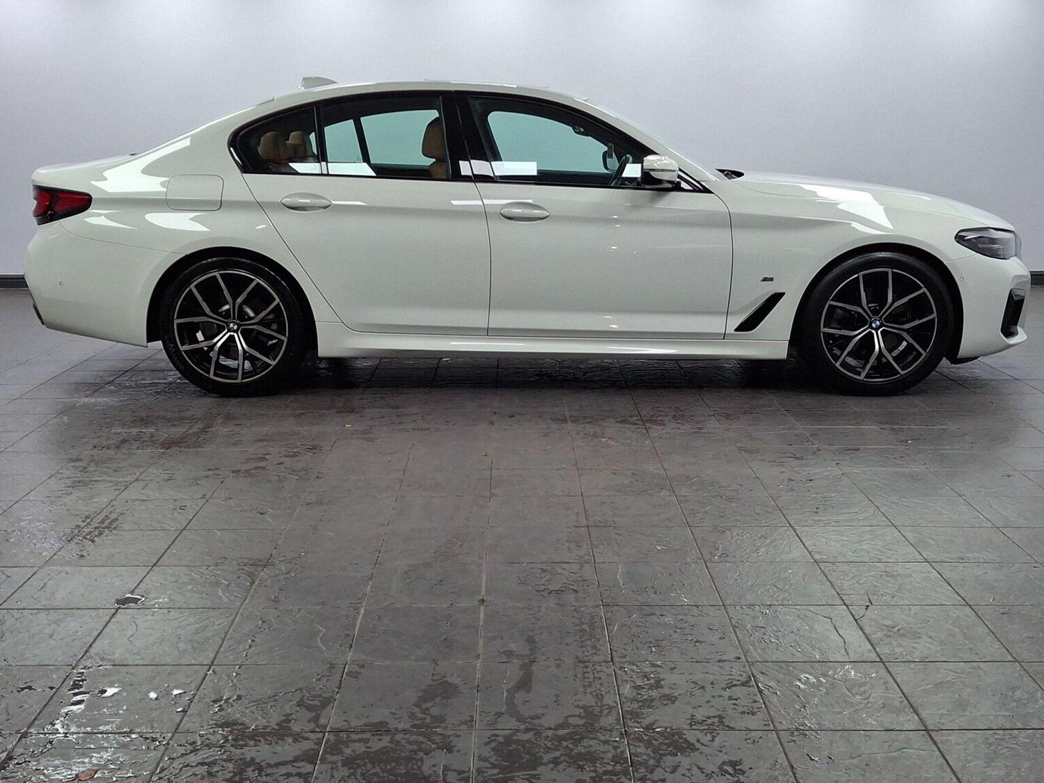 Used BMW 5 Series 2022 for sale - 76618664: Photo 84