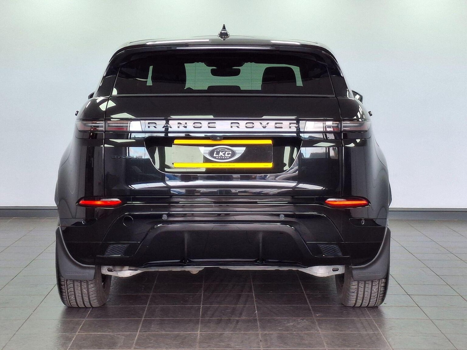 Used Land Rover Range Rover Evoque 2025 for sale - 76396987: Photo 15