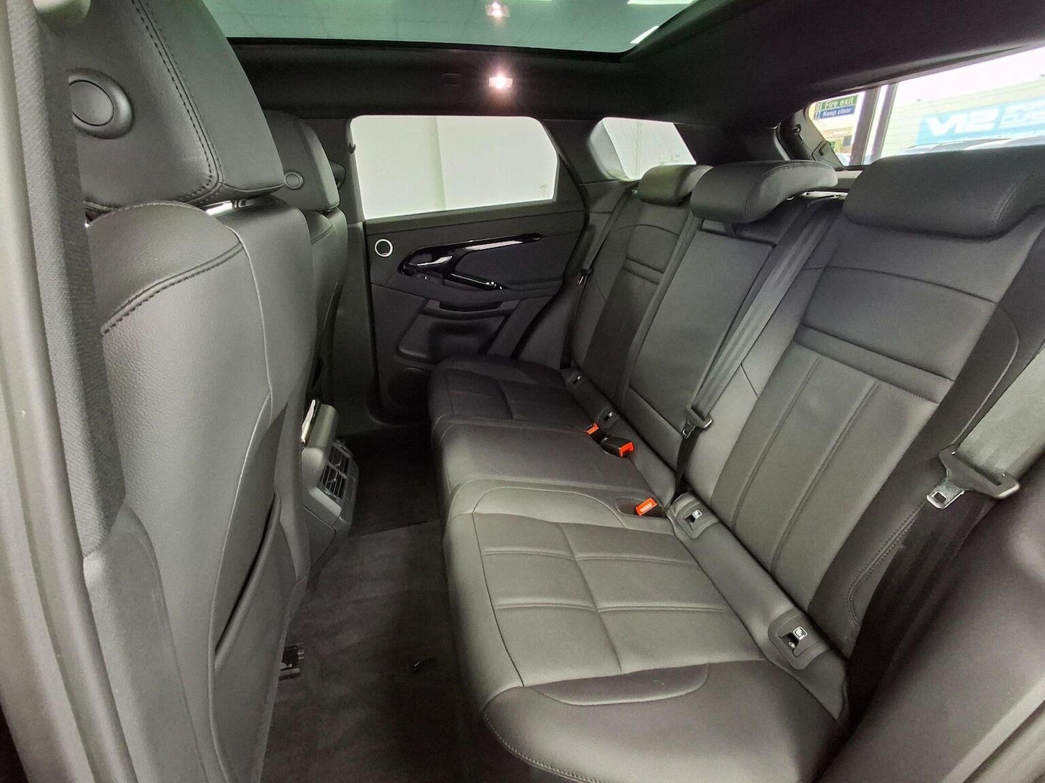 Used Land Rover Range Rover Evoque 2025 for sale - 76396987: Photo 20