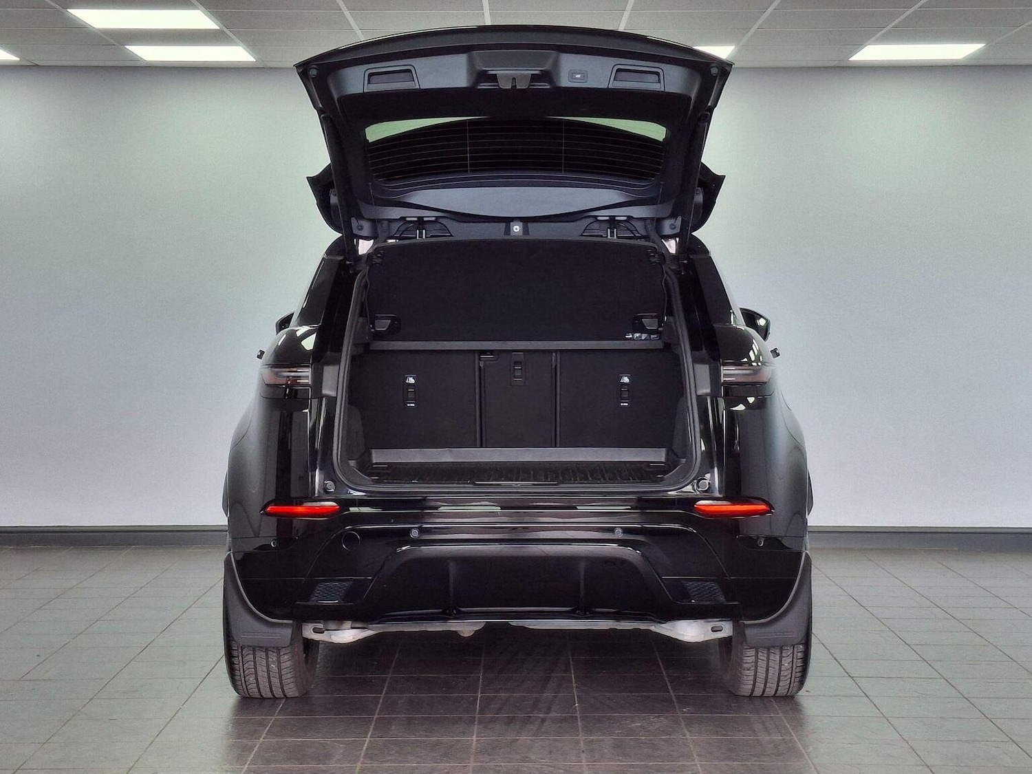 Used Land Rover Range Rover Evoque 2025 for sale - 76396987: Photo 22