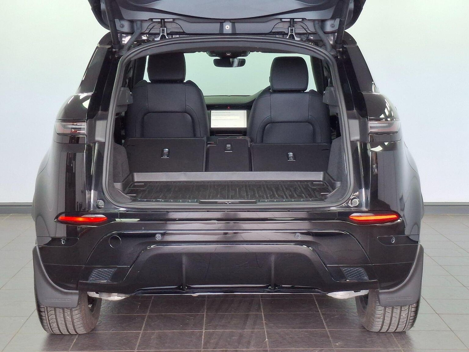 Used Land Rover Range Rover Evoque 2025 for sale - 76396987: Photo 23