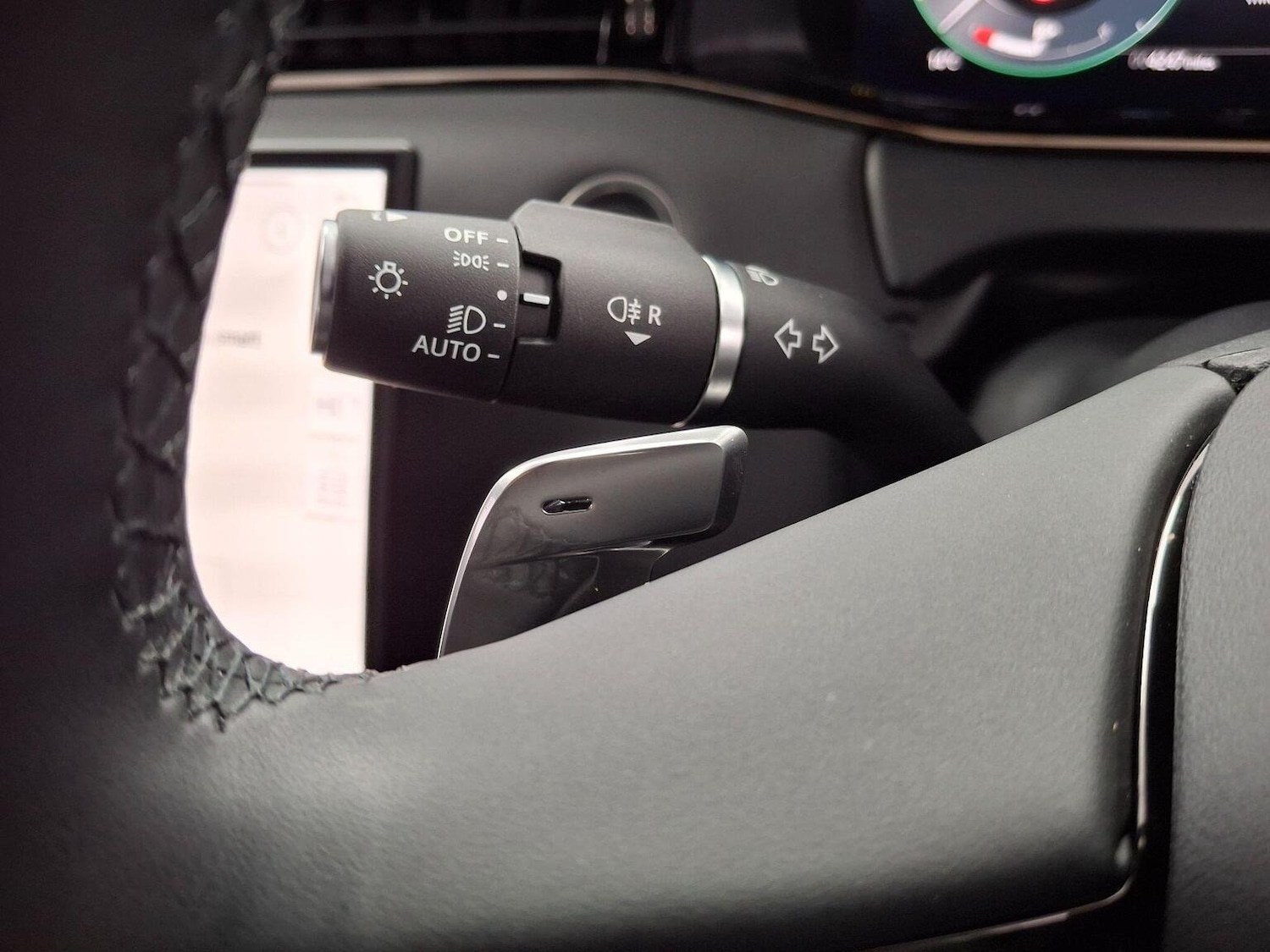 Used Land Rover Range Rover Evoque 2025 for sale - 76396987: Photo 26