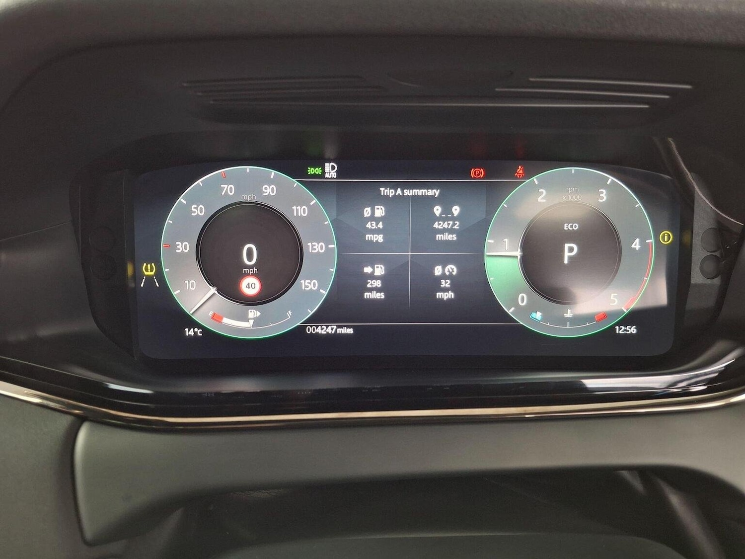 Used Land Rover Range Rover Evoque 2025 for sale - 76396987: Photo 31