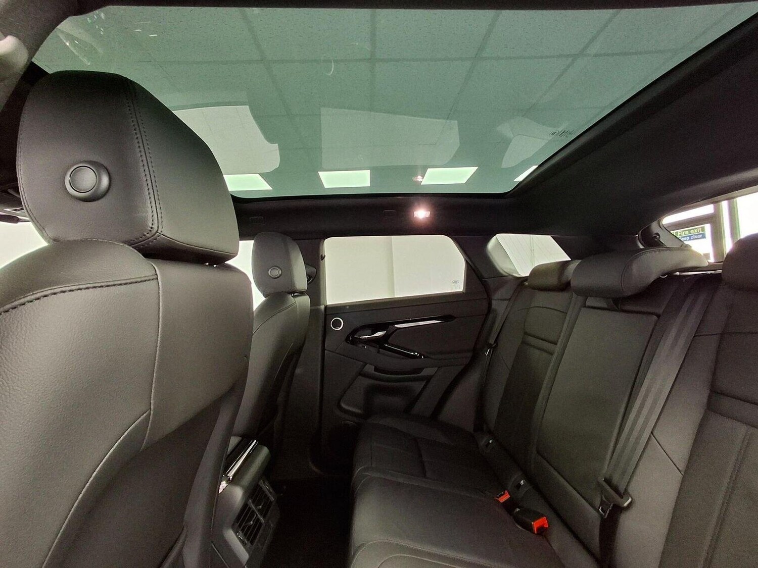 Used Land Rover Range Rover Evoque 2025 for sale - 76396987: Photo 54