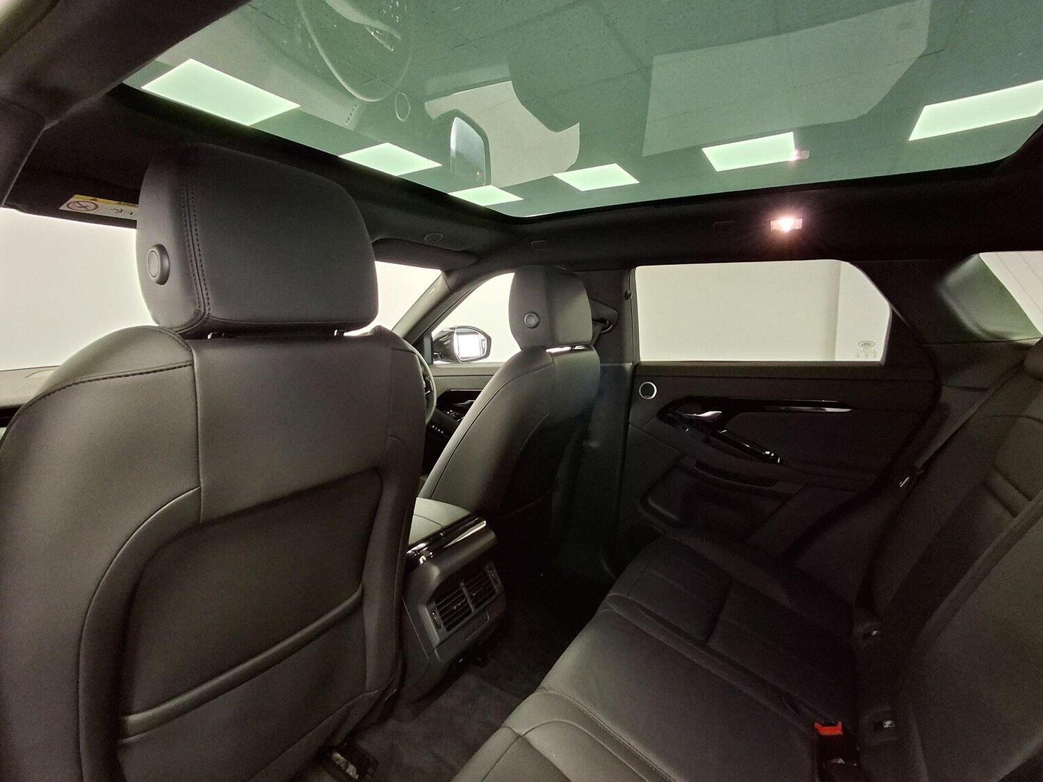 Used Land Rover Range Rover Evoque 2025 for sale - 76396987: Photo 57