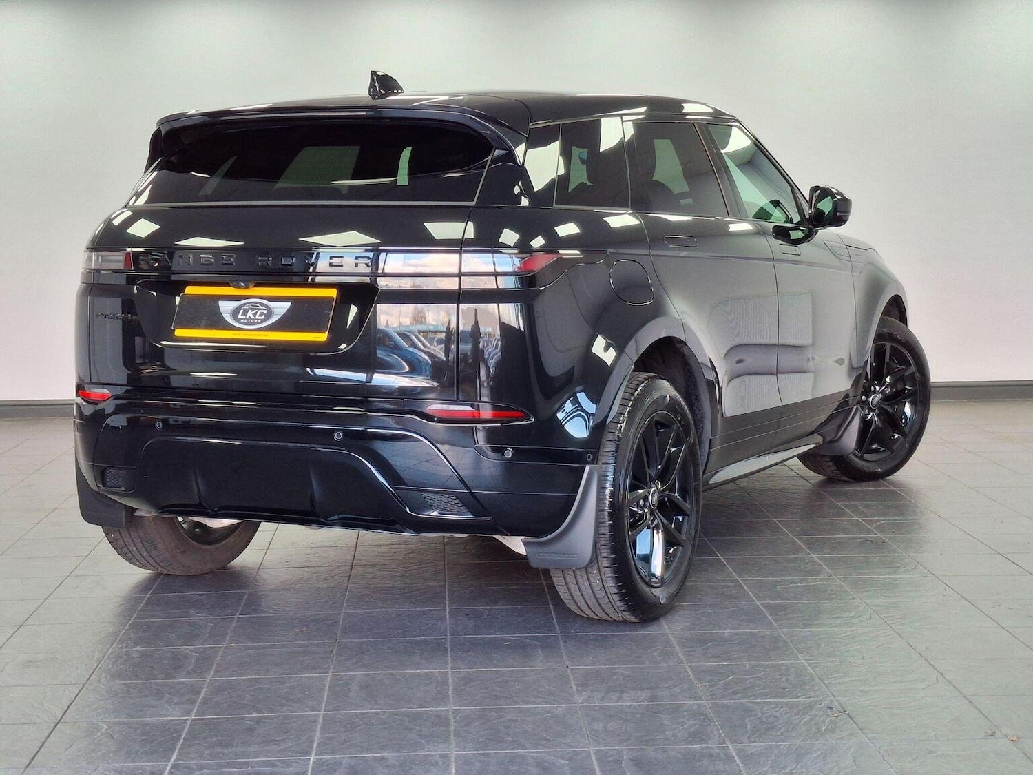 Used Land Rover Range Rover Evoque 2025 for sale - 76396987: Photo 67