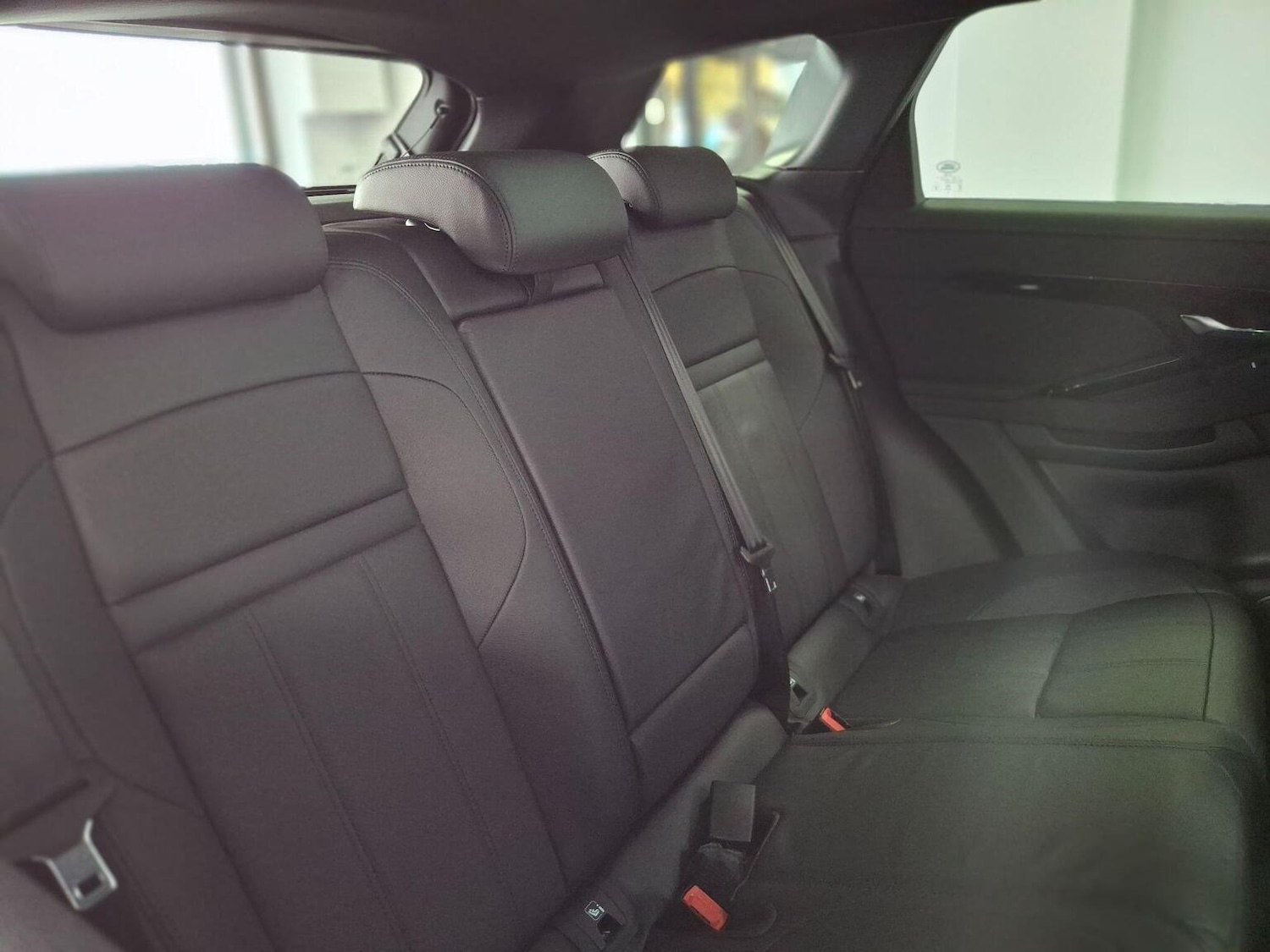 Used Land Rover Range Rover Evoque 2025 for sale - 76396987: Photo 77