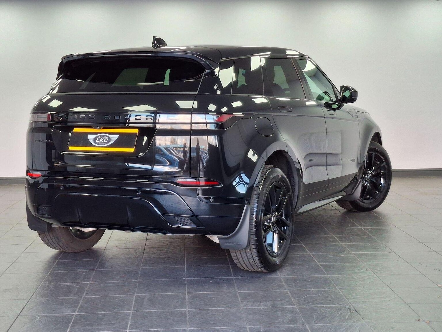 Used Land Rover Range Rover Evoque 2025 for sale - 76396987: Photo 87