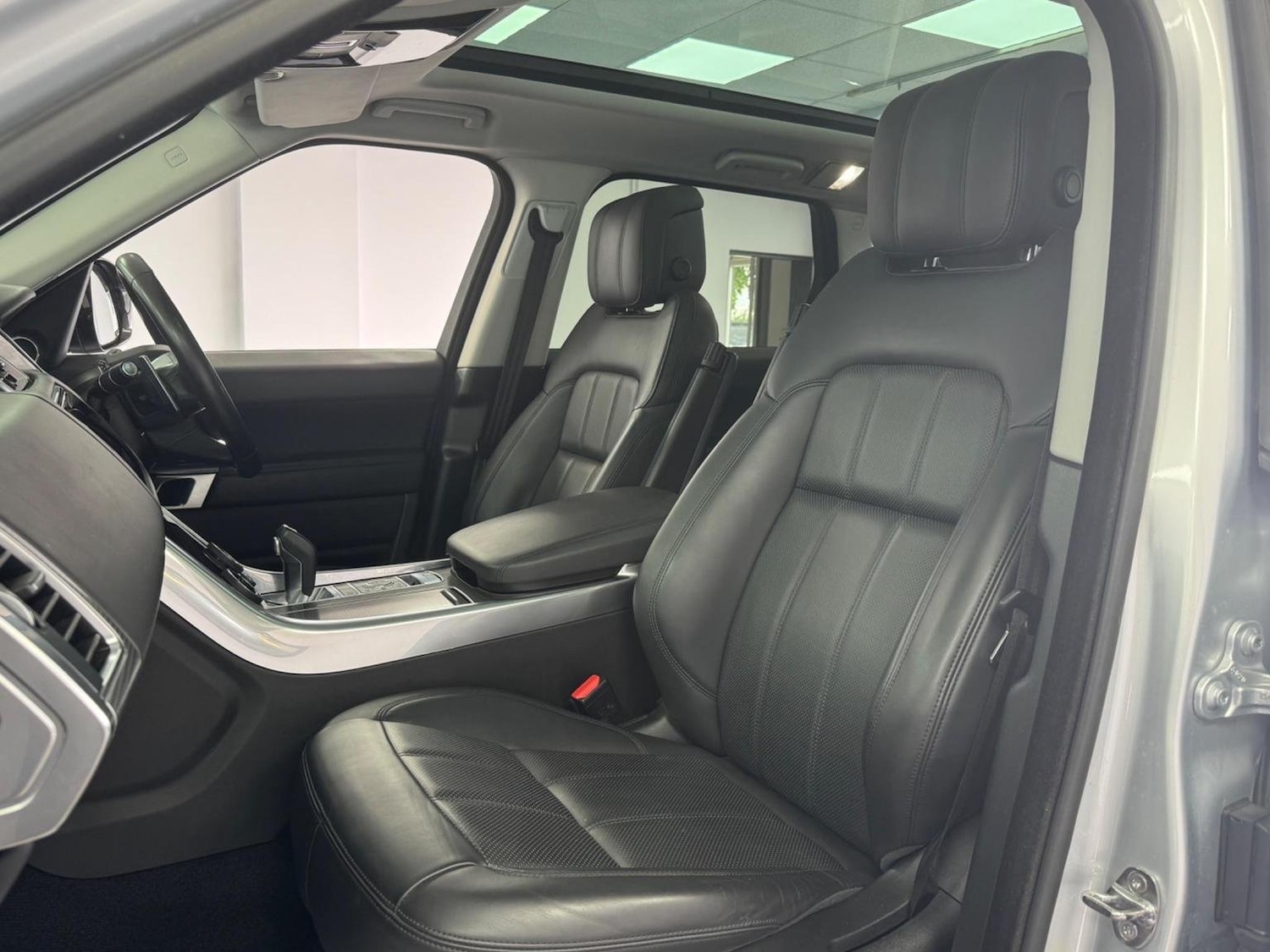 Used Land Rover Range Rover Sport 2021 for sale - 76794580: Photo 14