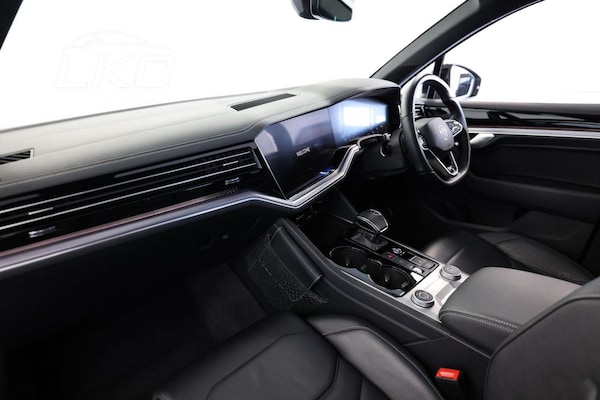 Used Volkswagen Touareg 2022 for sale - 75202516: Photo 56