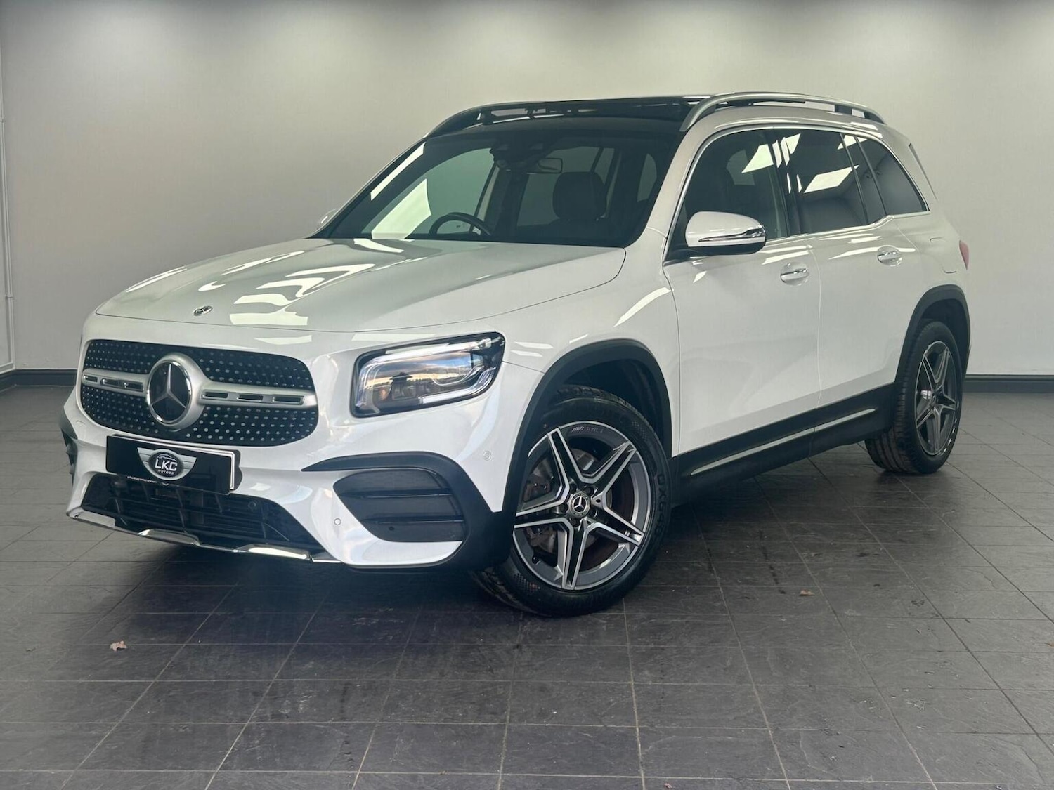Mercedes-Benz Glb
