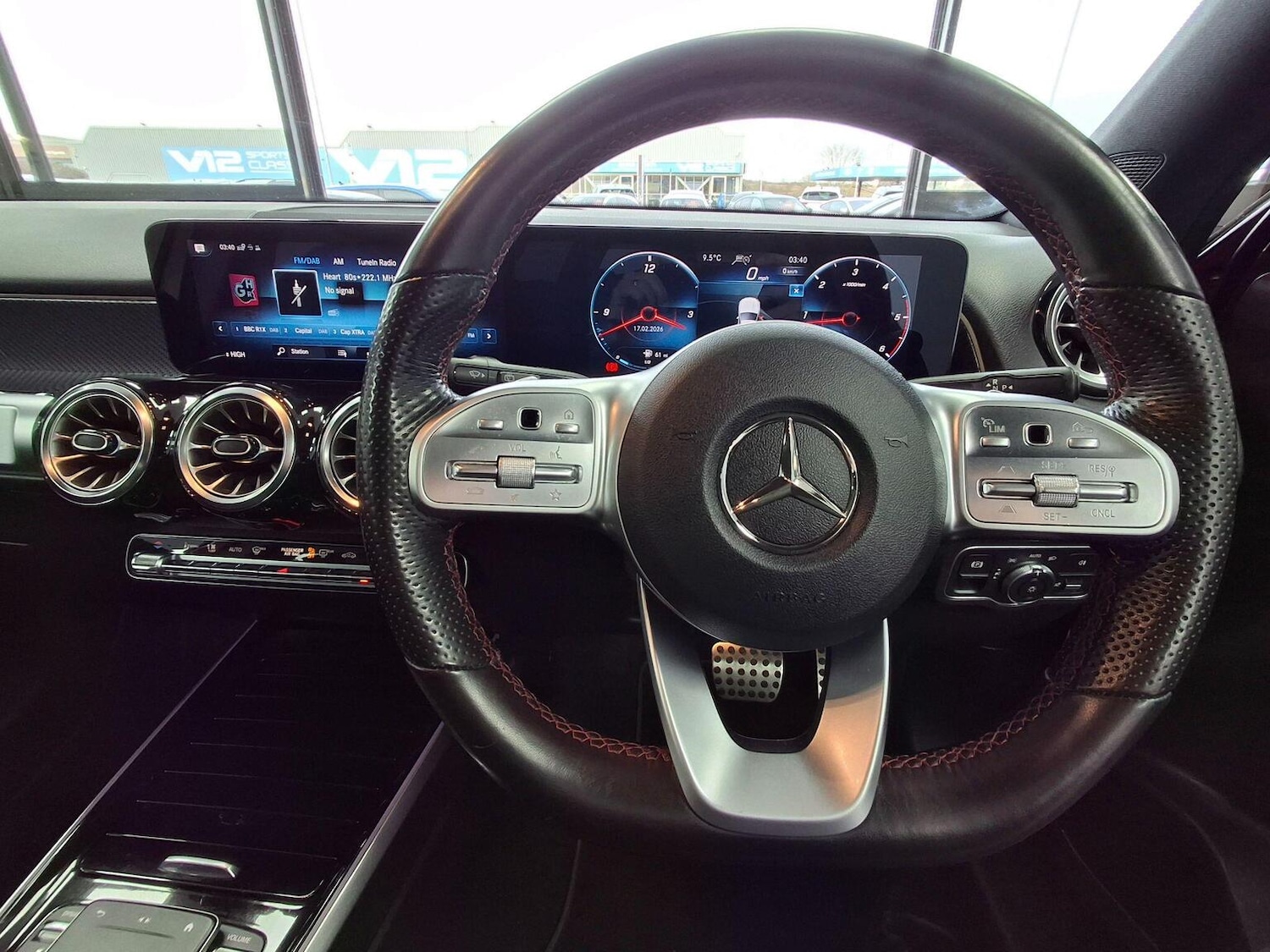 Used Mercedes-Benz GLB 2021 for sale - 77595315: Photo 6