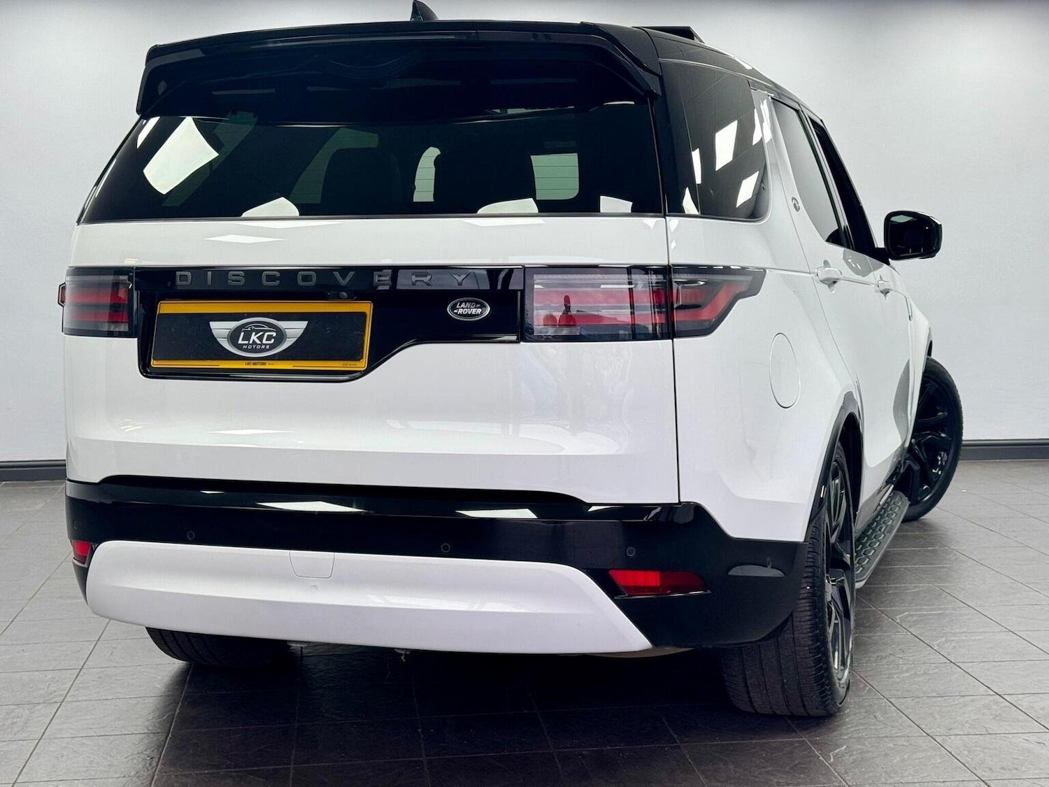 Used Land Rover Discovery 2021 for sale - 76231802: Photo 46