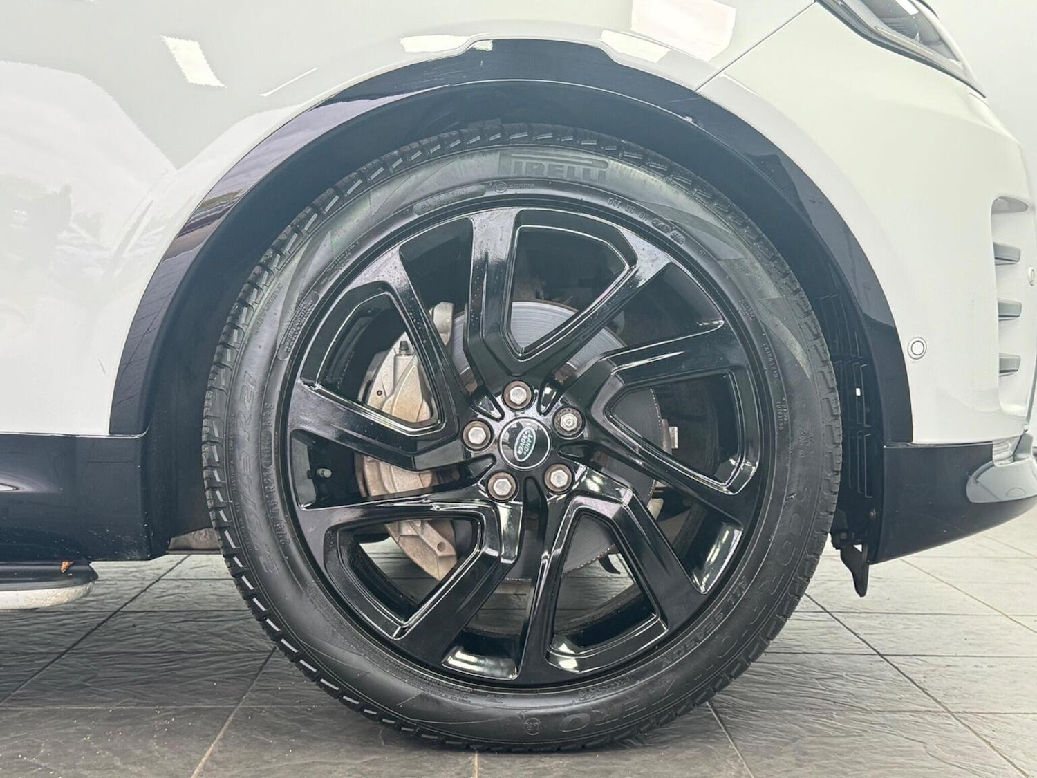 Used Land Rover Discovery 2021 for sale - 76231802: Photo 50